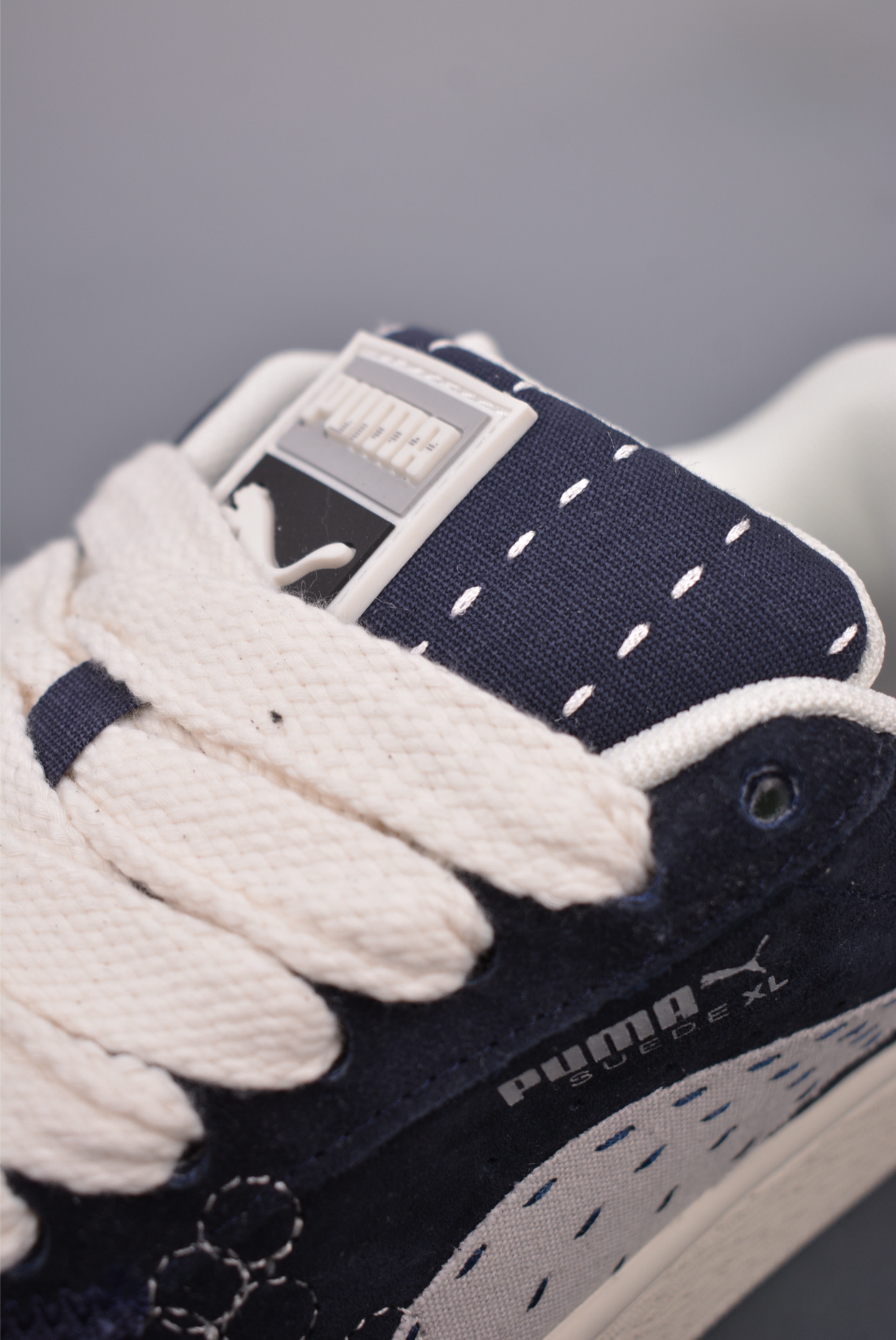 180  PUMA Suede XL 充正版本 轻便防滑低帮板鞋  395777-013