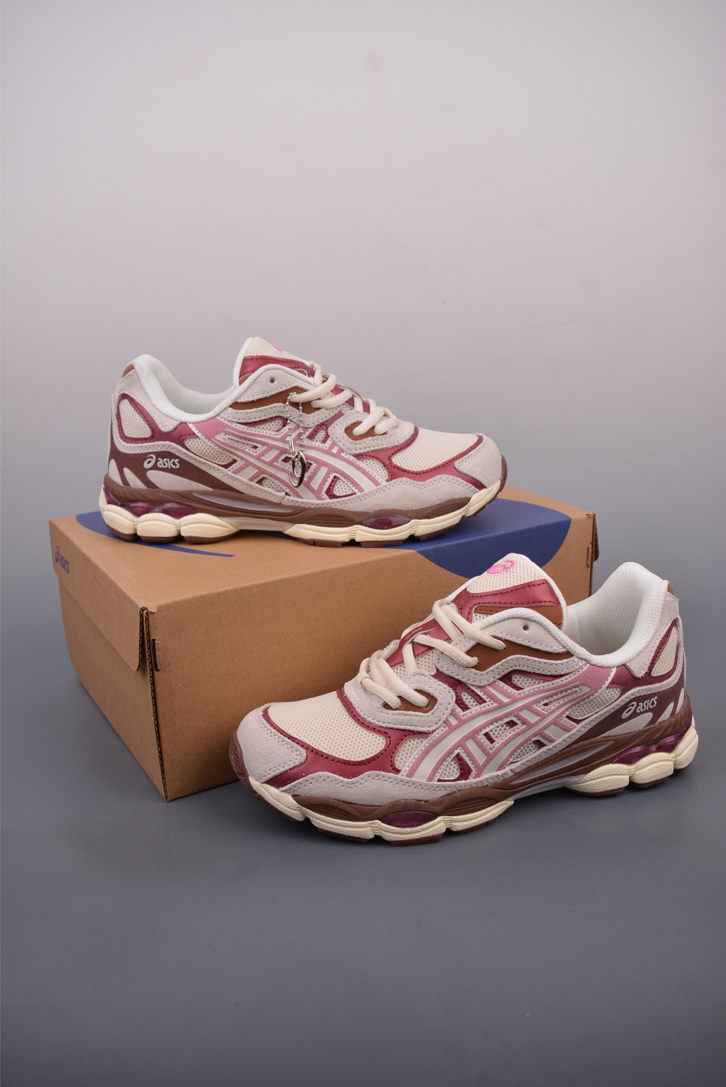 200  Asics Gel-NYC 纯原版本 亚瑟士运动休闲透气专业跑鞋  1203A788-100
