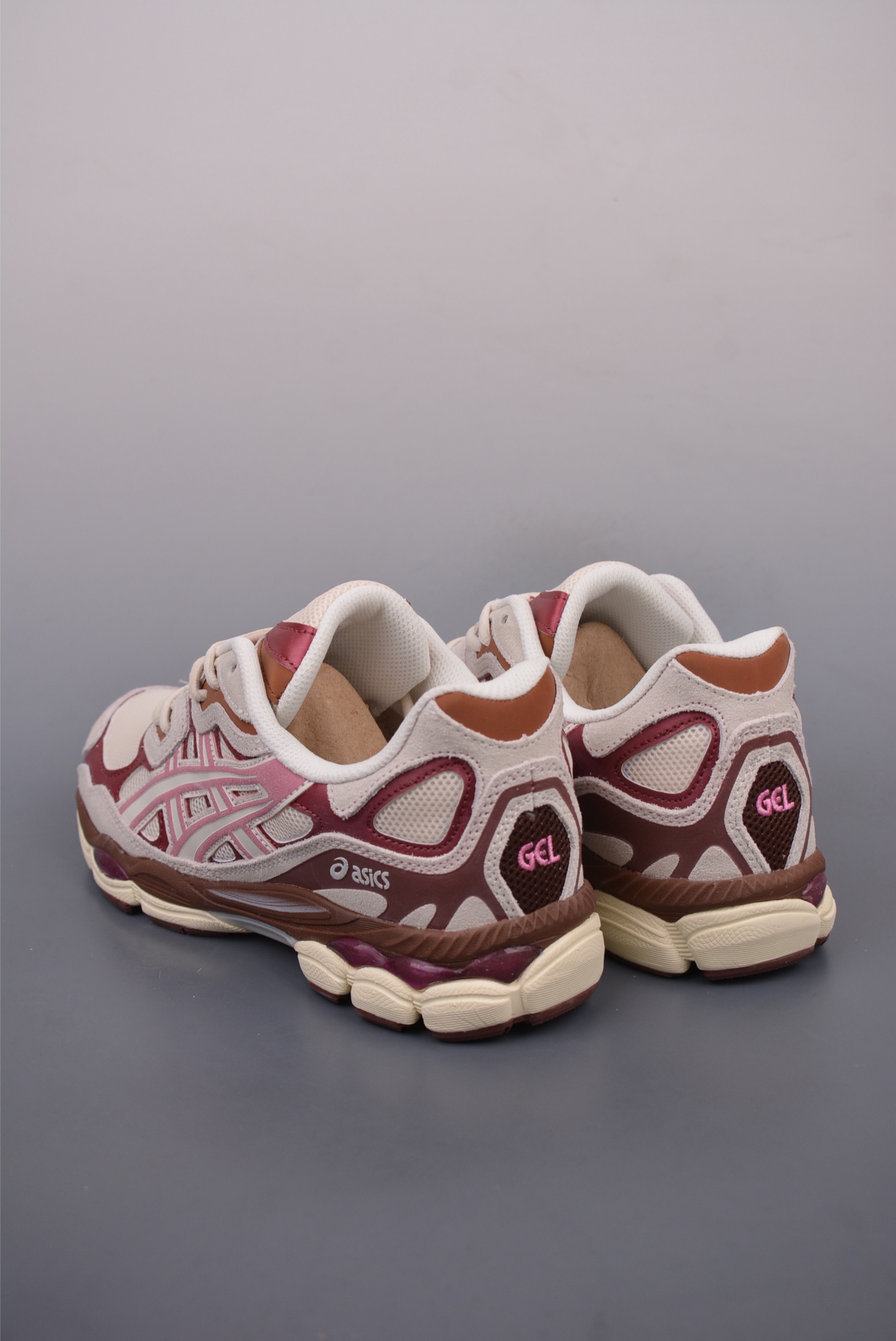 200  Asics Gel-NYC 纯原版本 亚瑟士运动休闲透气专业跑鞋  1203A788-100