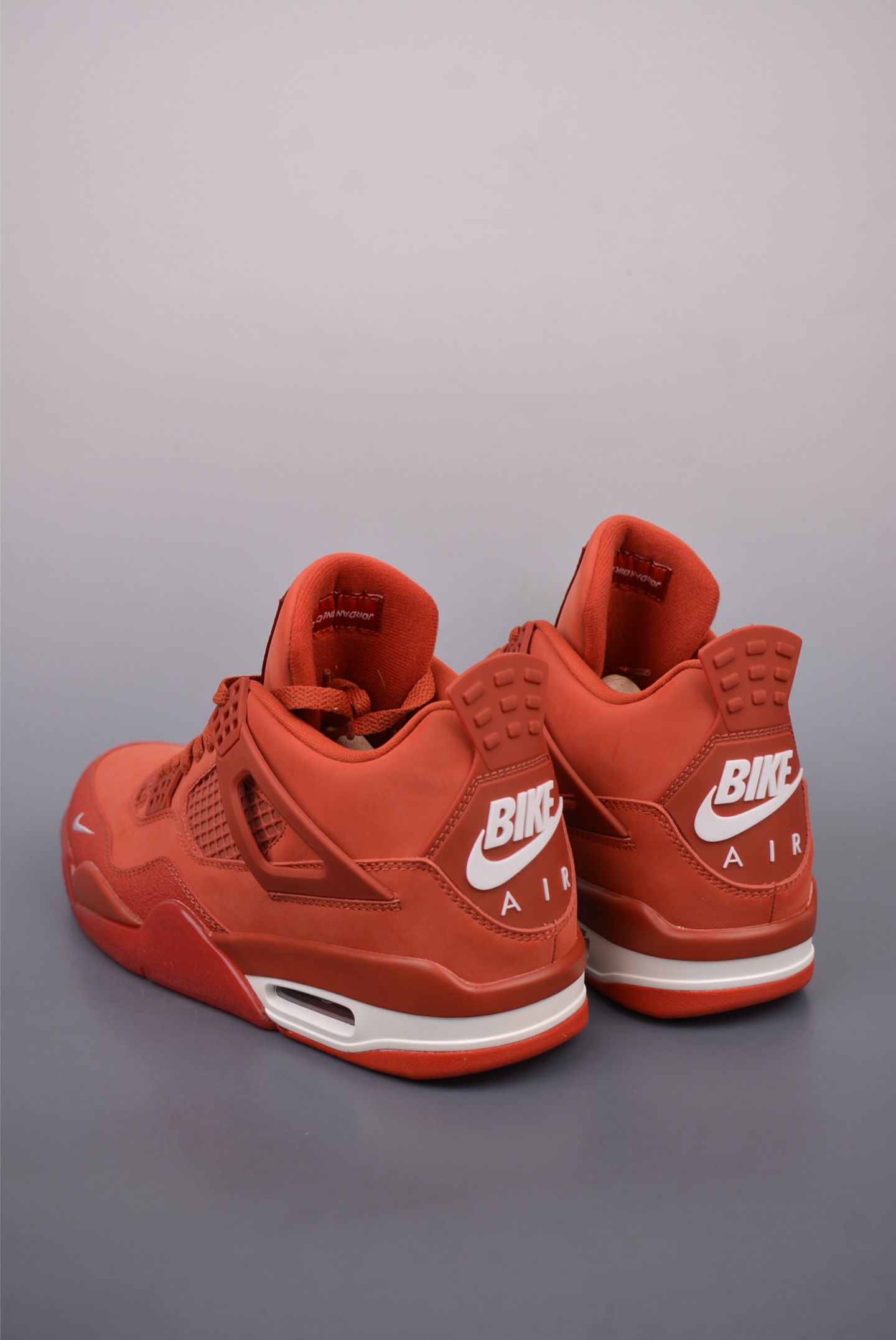260  Air Jordan 4 retro 红砖绒   HF4340-800
