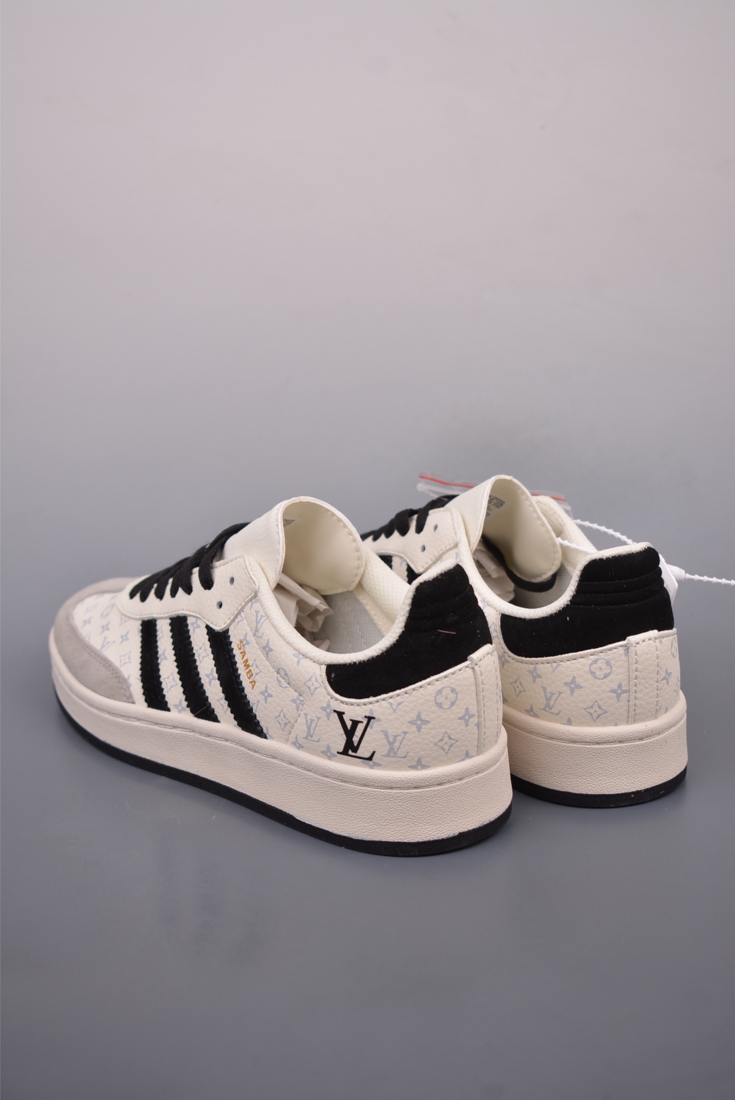 220  adidas Originals Gazelle INdoor  三叶草休闲防滑耐磨低帮板鞋  LJ990133