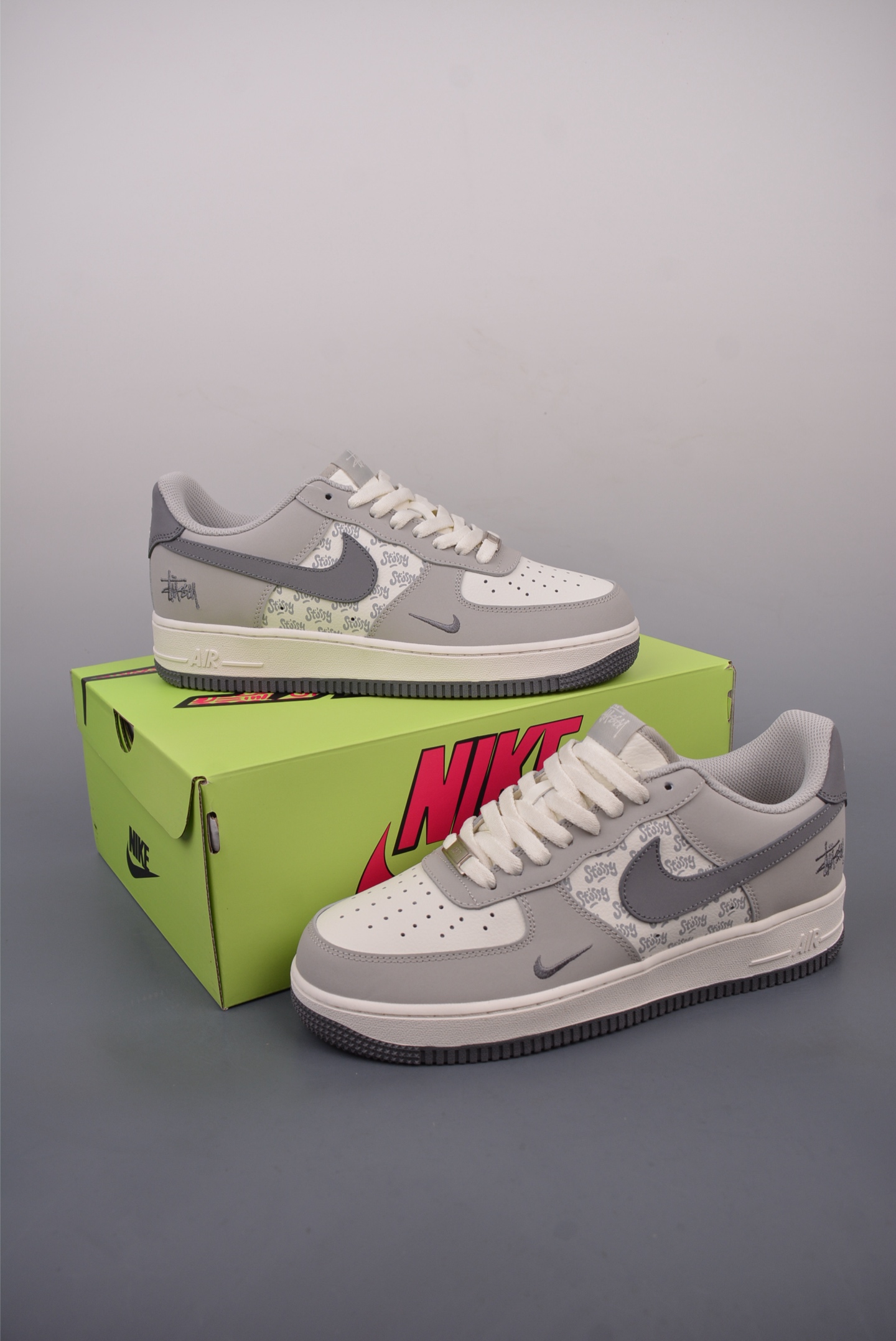 260  Nike Air Force 1 Low 斯图西联名  KY8899-107