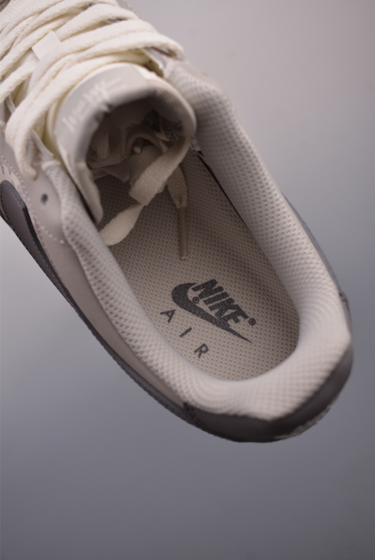 260  Nike Air Force 1 Low 斯图西联名  KY8899-107