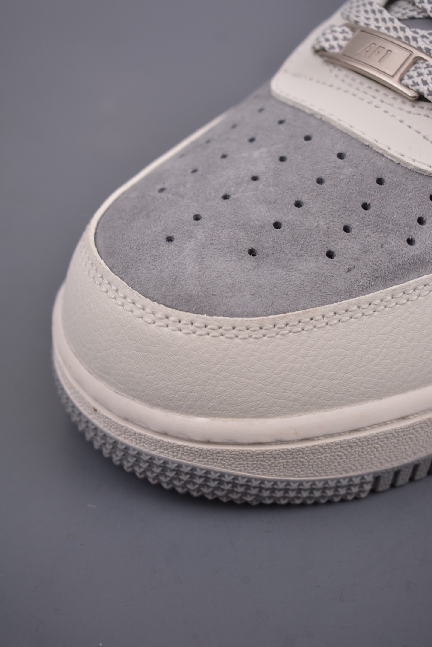 260  Nike Air Force 1 Low 暴力熊联名  KY8899-105