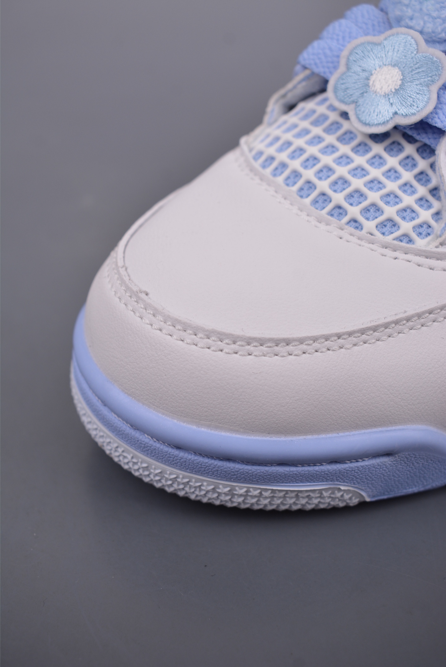 260  Air Jordan 4 retro 白蓝 HV0823-100