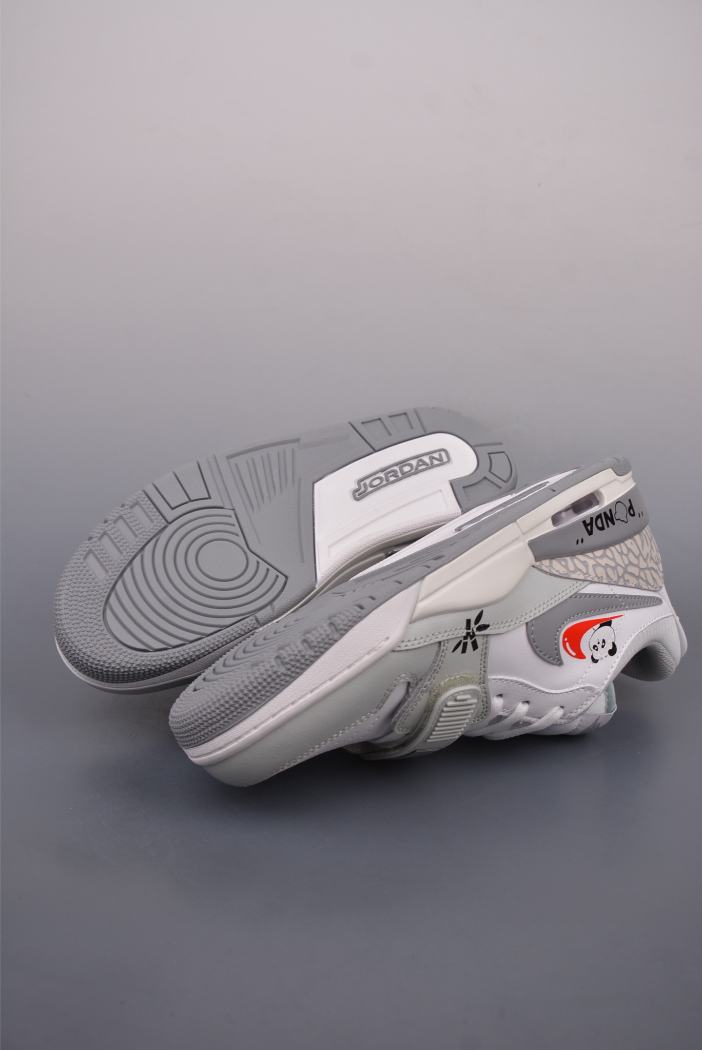 260  Air Jordan Legacy 312 ”嘟嘴熊猫” 星之禾  特殊手绘  FV8115-101