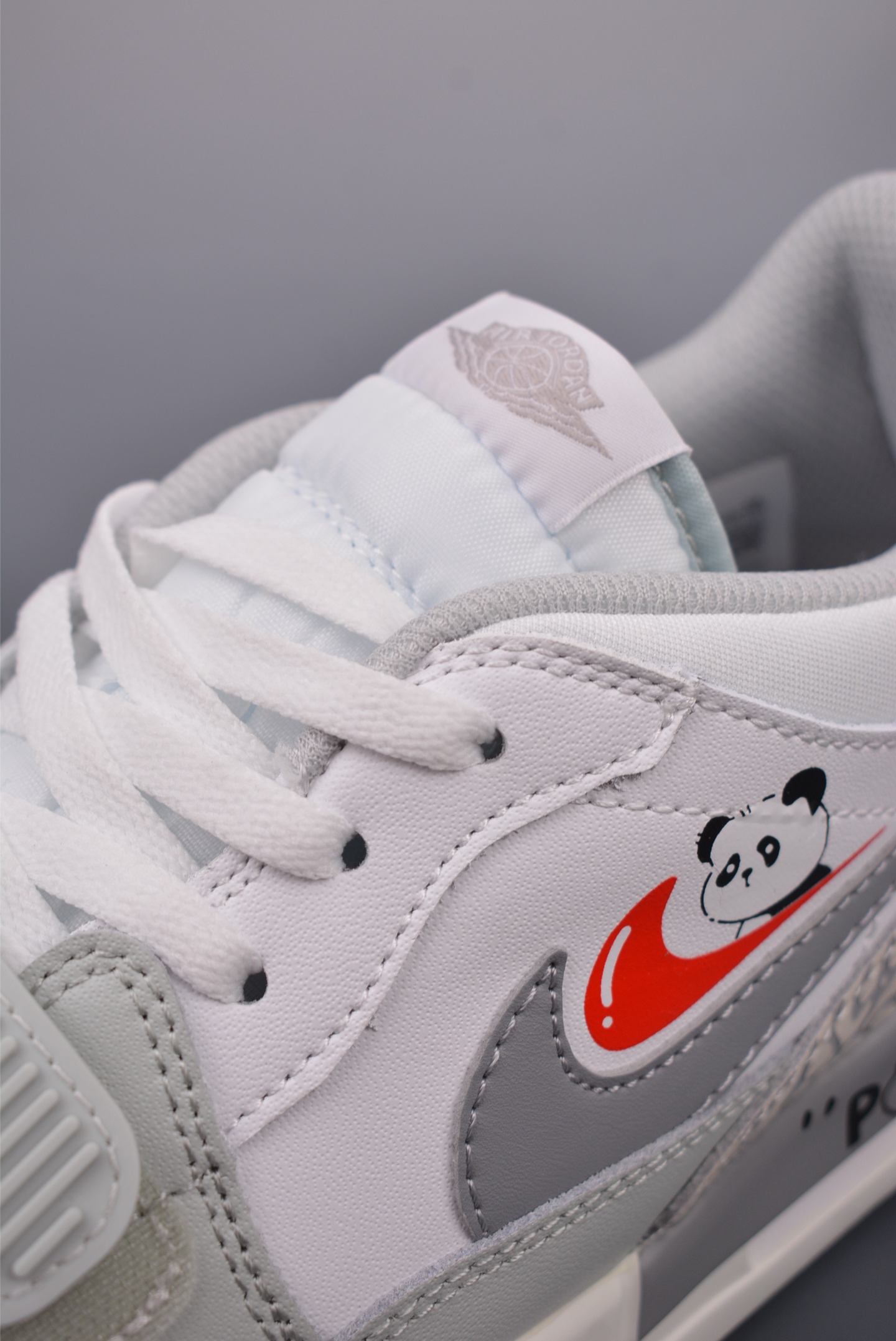 260  Air Jordan Legacy 312 ”嘟嘴熊猫” 星之禾  特殊手绘  FV8115-101