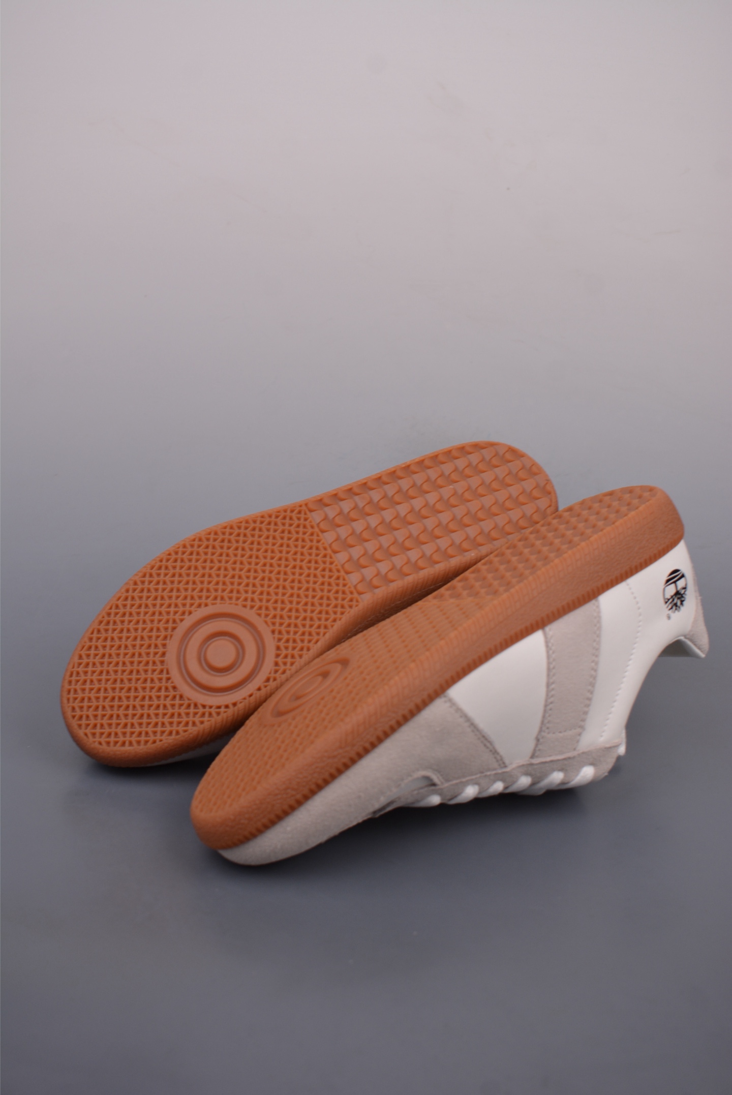 200  Timberland添柏岚/天伯伦  户外中帮休闲马丁靴系列   TB0883901216