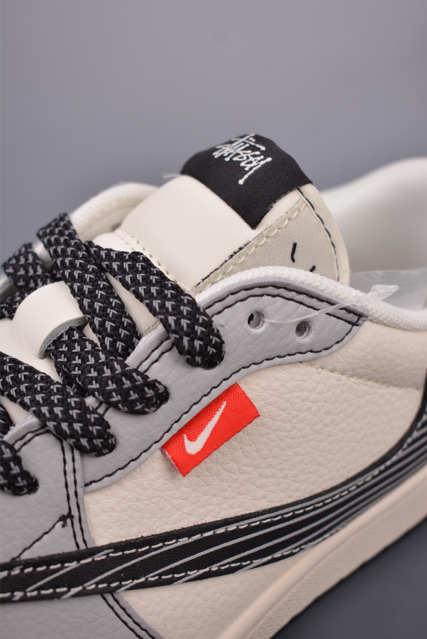280  Fragment x Travis Scott x 克罗心 Air Jordan 1 Low 三方联名倒钩   JJ2508-550