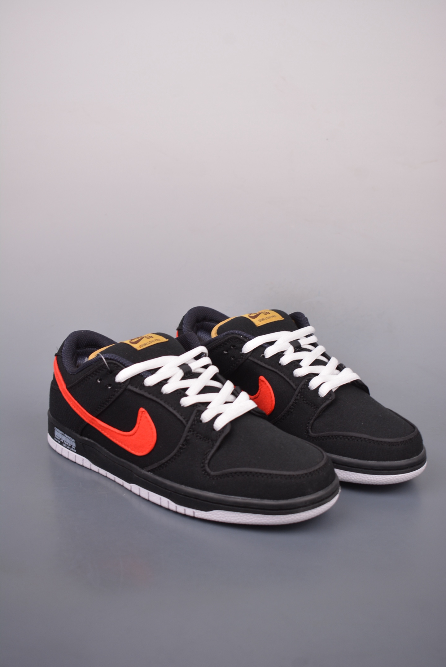 220  Nike SB Dunk Low 黑红黄帆布 解构抽绳鞋带  FN5880-001