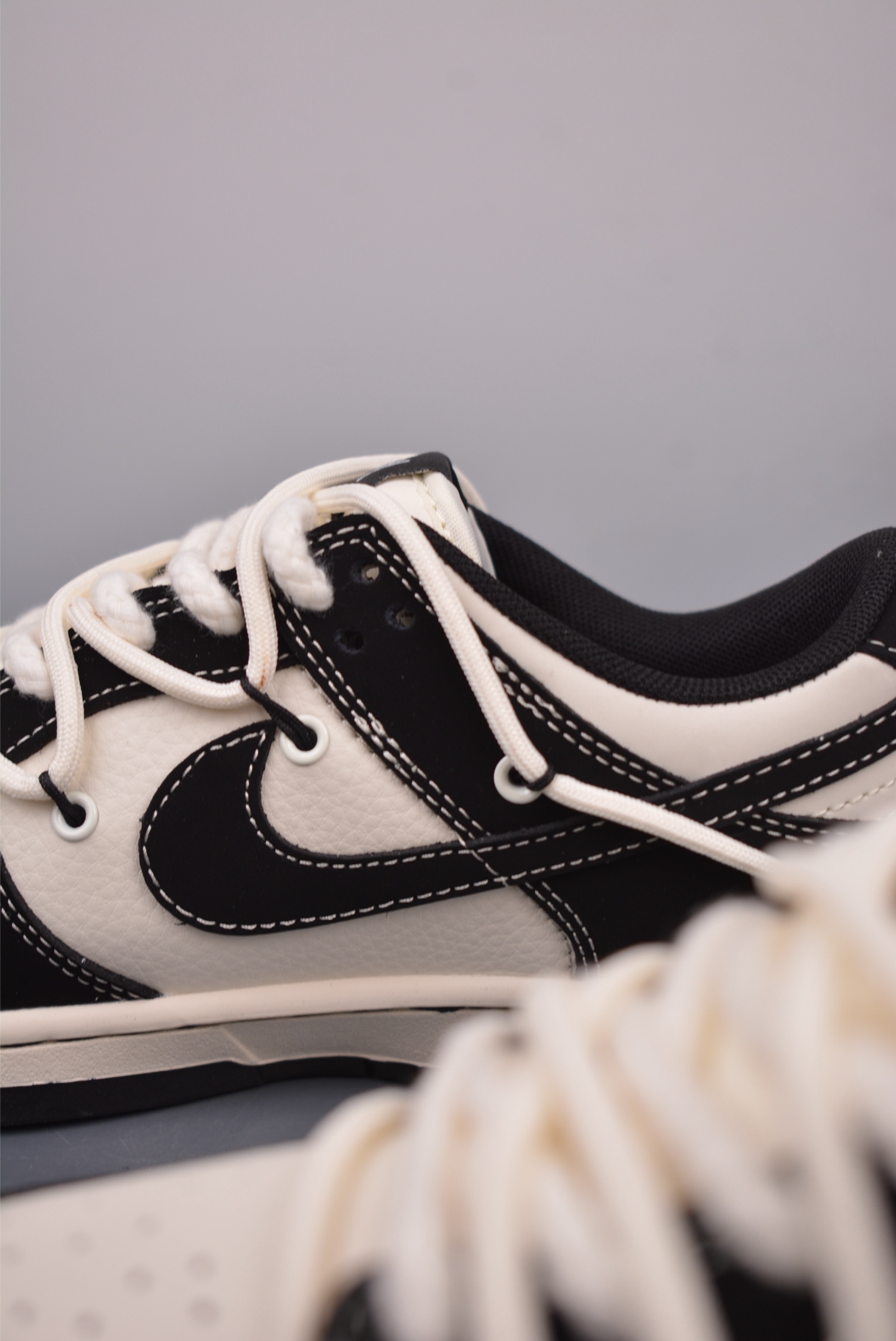 300  Nike SB Dunk Low 斯图西联名 解构抽绳鞋带  YX5066-278