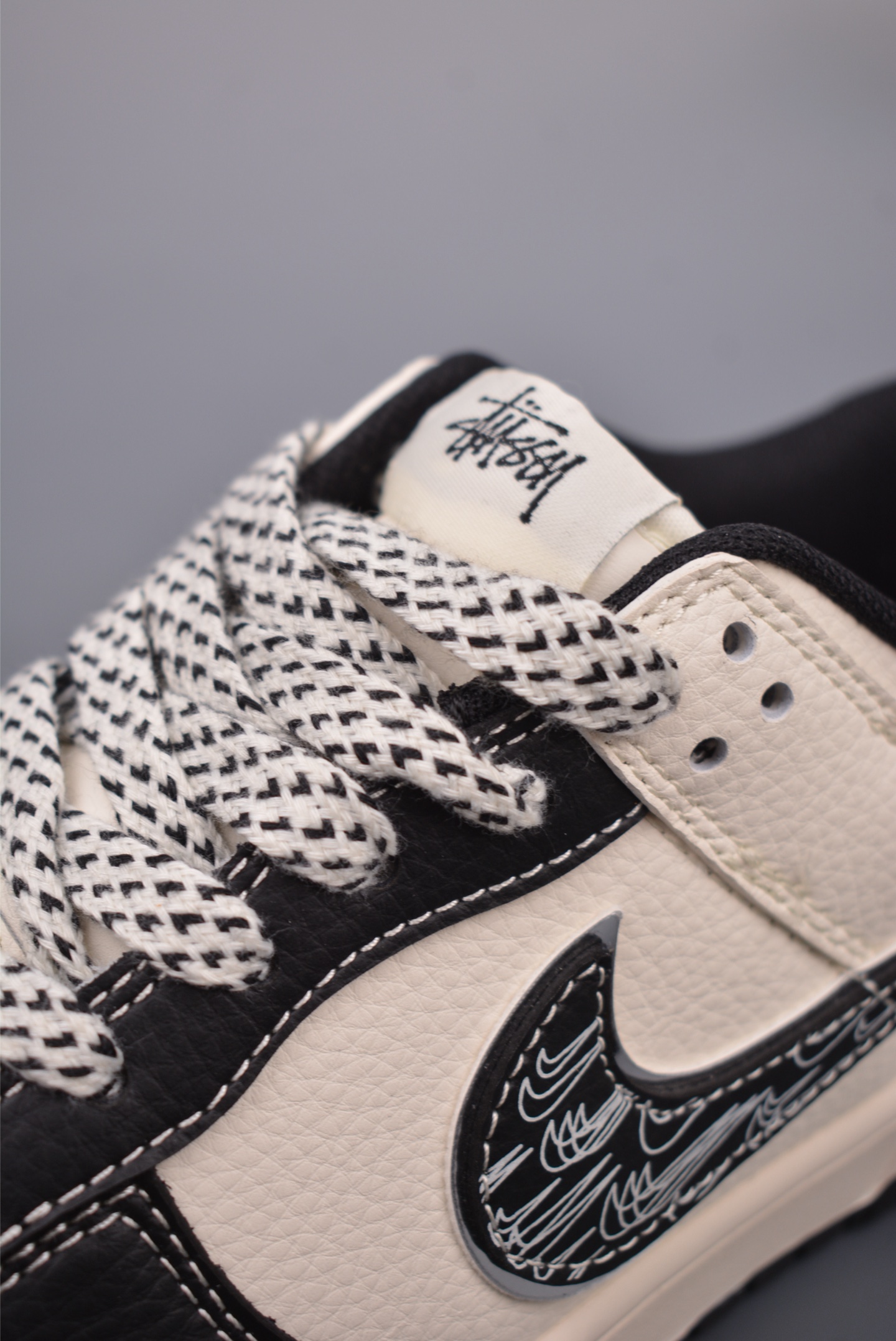 260  Nike SB Dunk Low 黑8联名 解构抽绳鞋带  SD6868-105