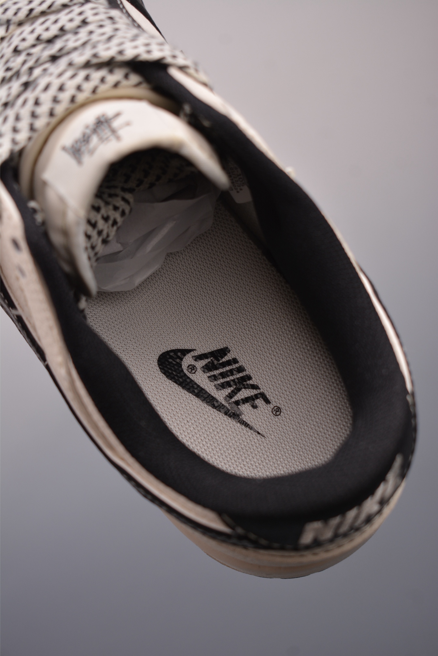 260  Nike SB Dunk Low 黑8联名 解构抽绳鞋带  SD6868-105