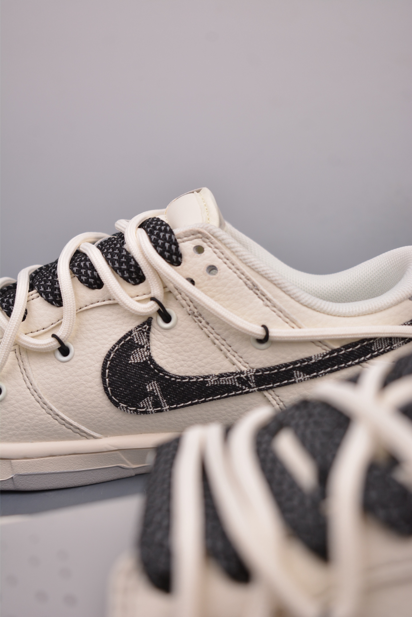 300  Nike SB Dunk Low LV联名 解构抽绳鞋带  FC1688-218