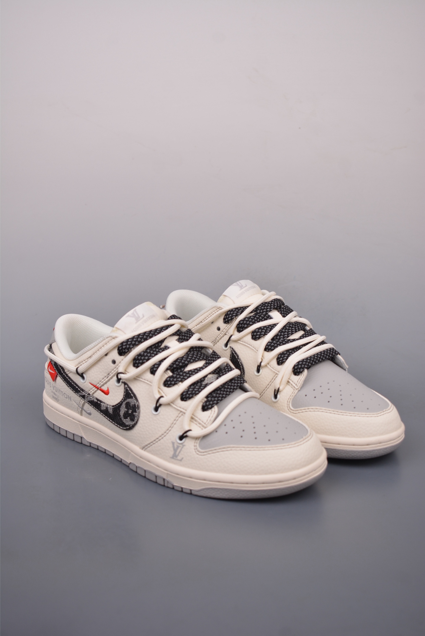 300  Nike SB Dunk Low LV联名 解构抽绳鞋带  FC1688-218