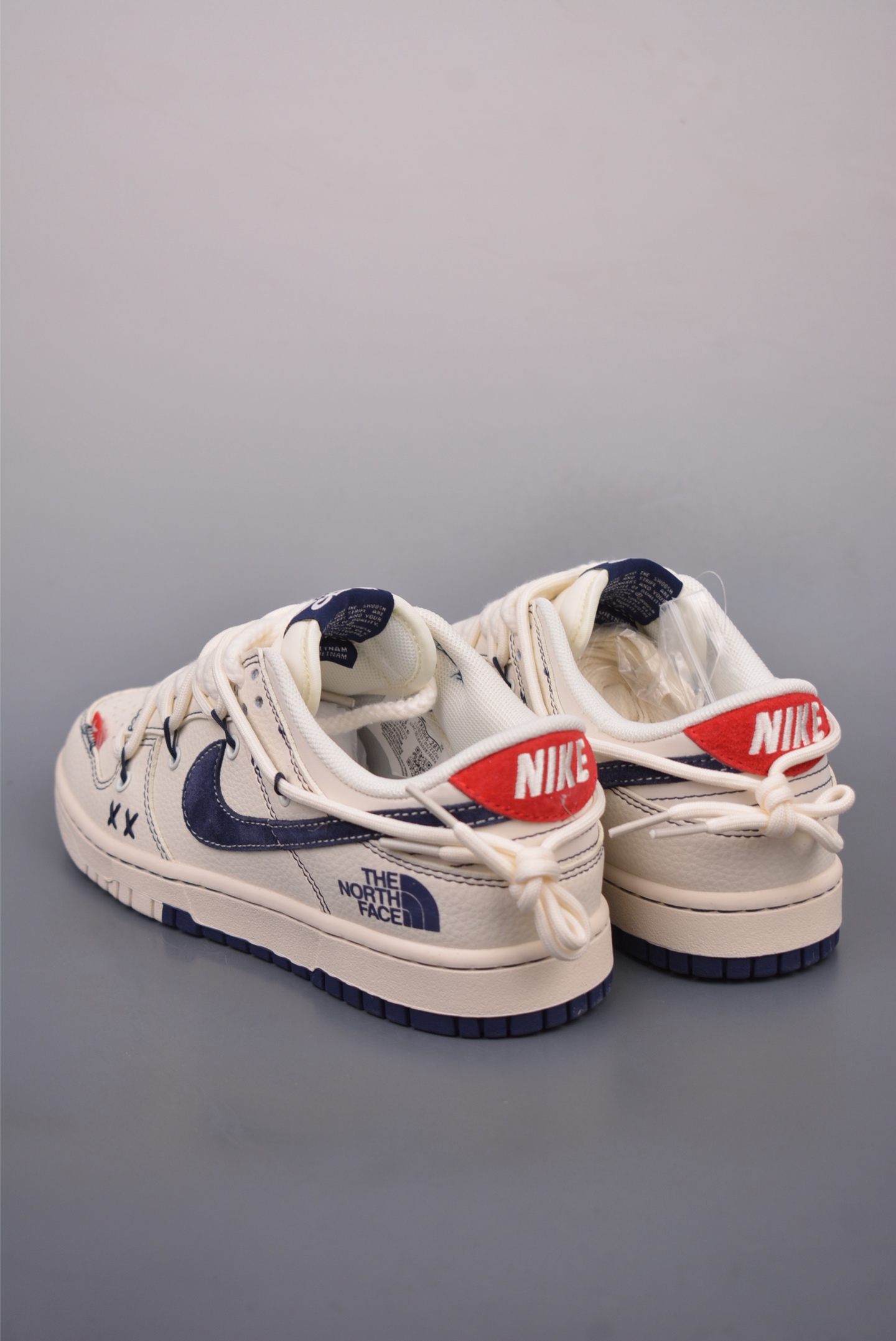 300  Nike SB Dunk Low 北面联名 解构抽绳鞋带 YX5066-283