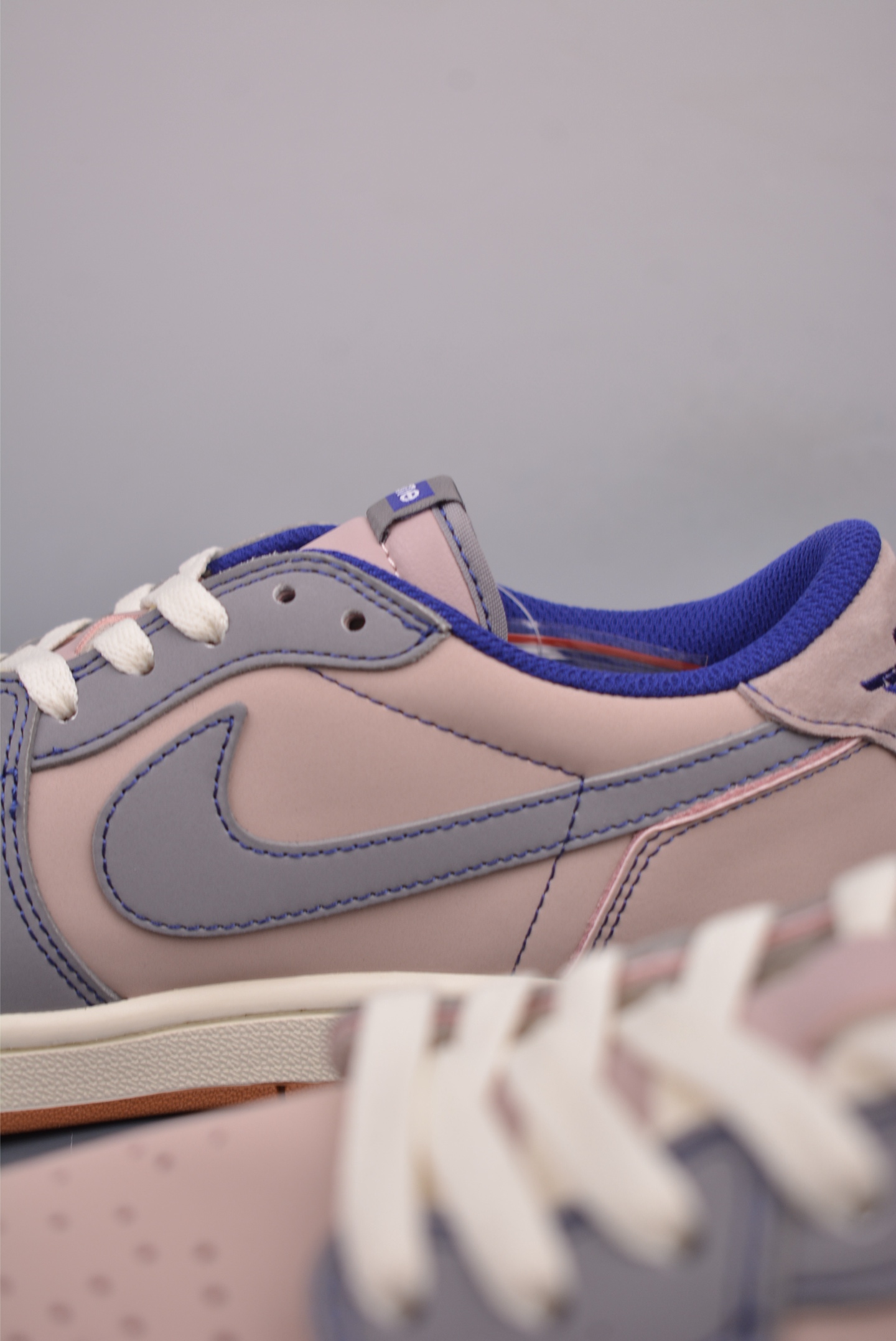260  Fragment x Travis Scott x Supreme Air Jordan 1 Low 三方联名倒钩  XD1568-102