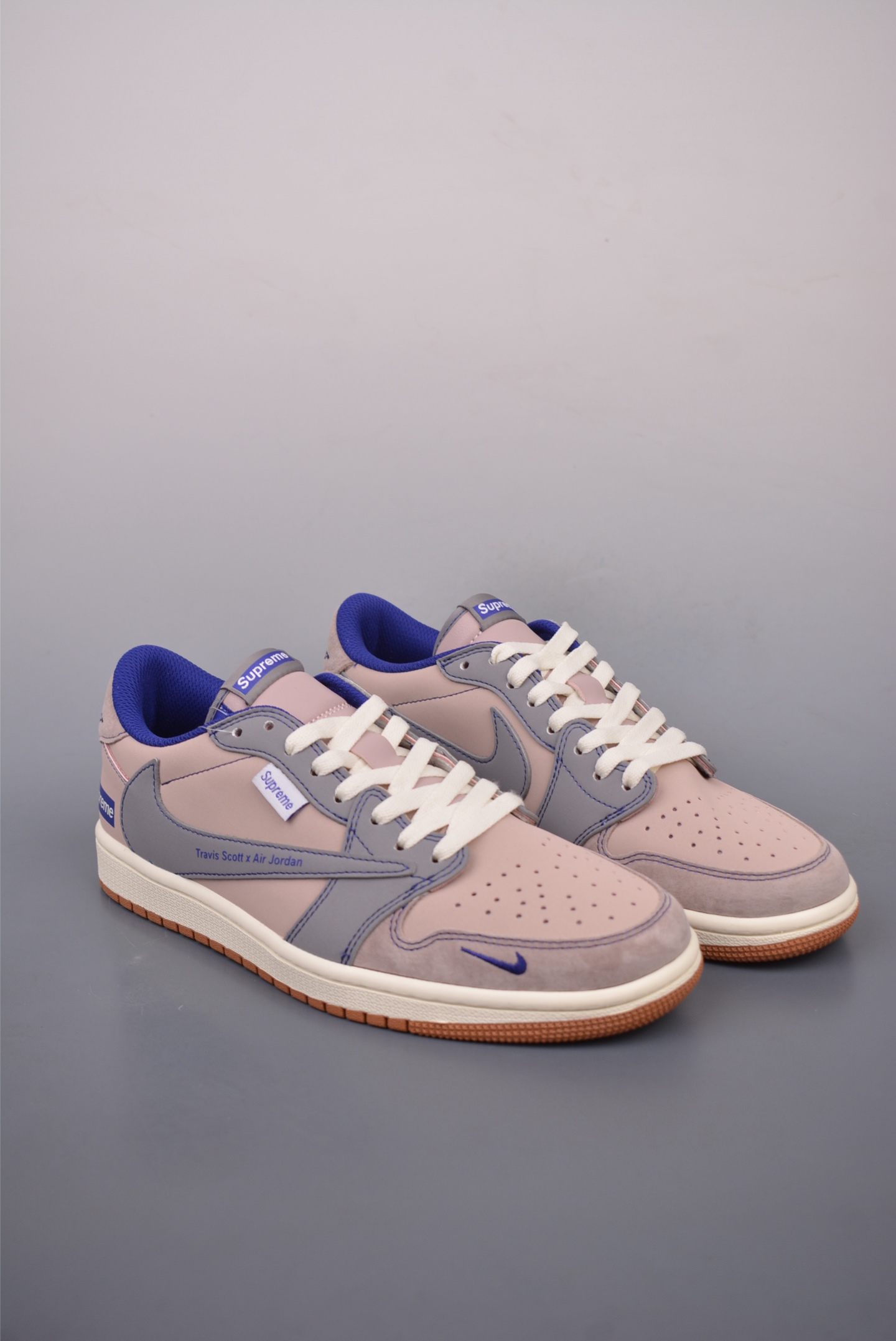 260  Fragment x Travis Scott x Supreme Air Jordan 1 Low 三方联名倒钩  XD1568-102