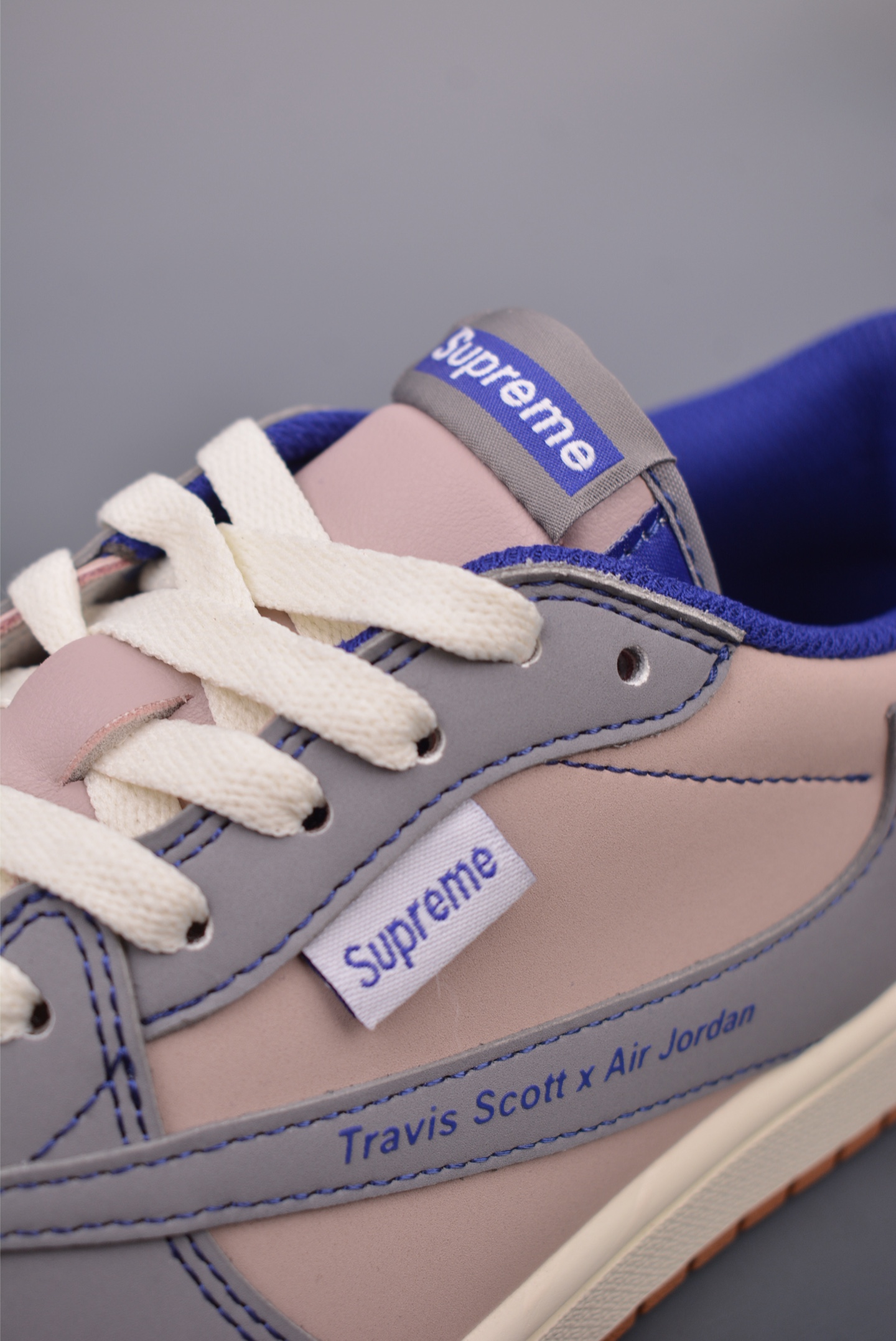 260  Fragment x Travis Scott x Supreme Air Jordan 1 Low 三方联名倒钩  XD1568-102