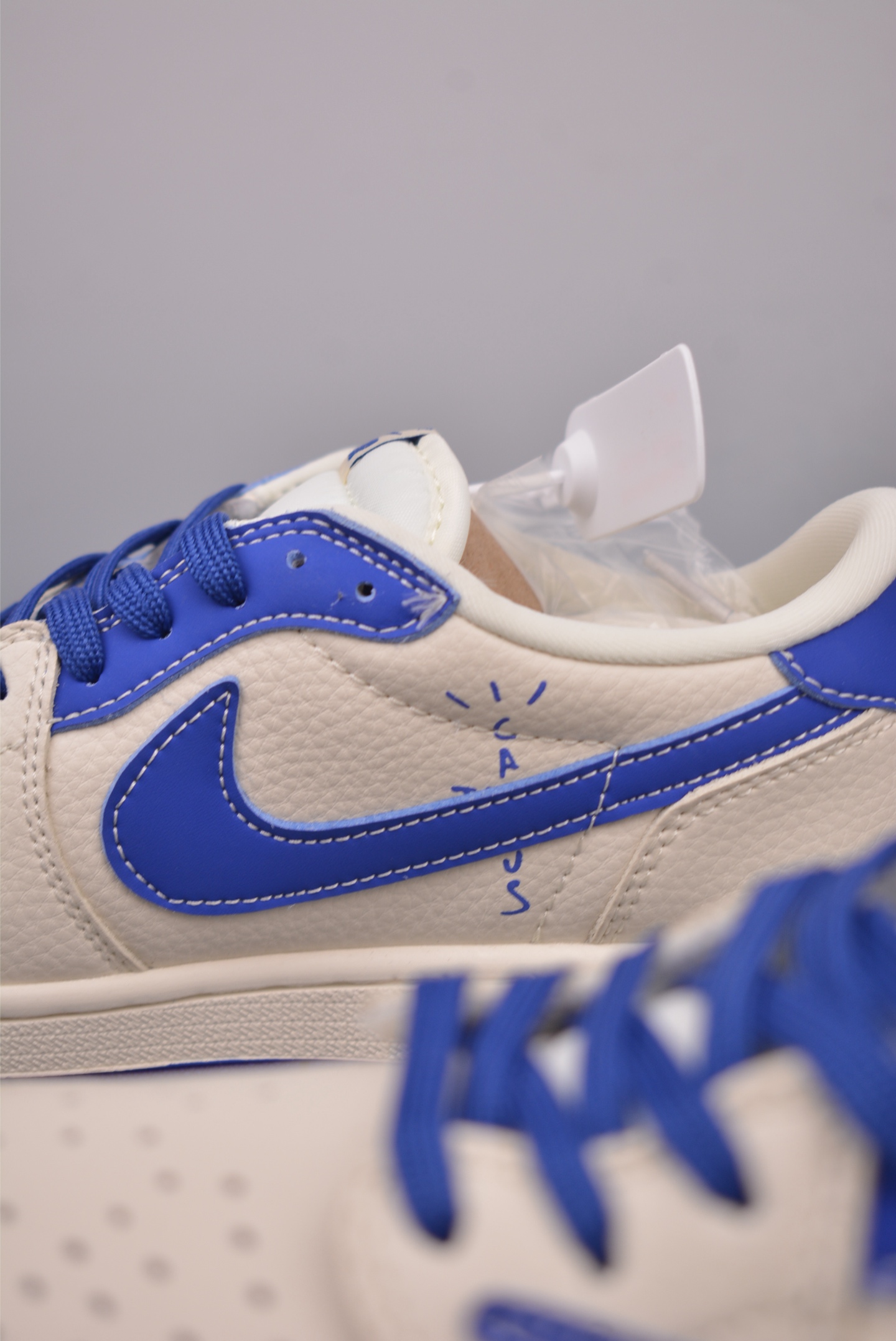 280  Fragment x Travis Scott  Air Jordan 1 Low 三方联名倒钩   LD2025-007
