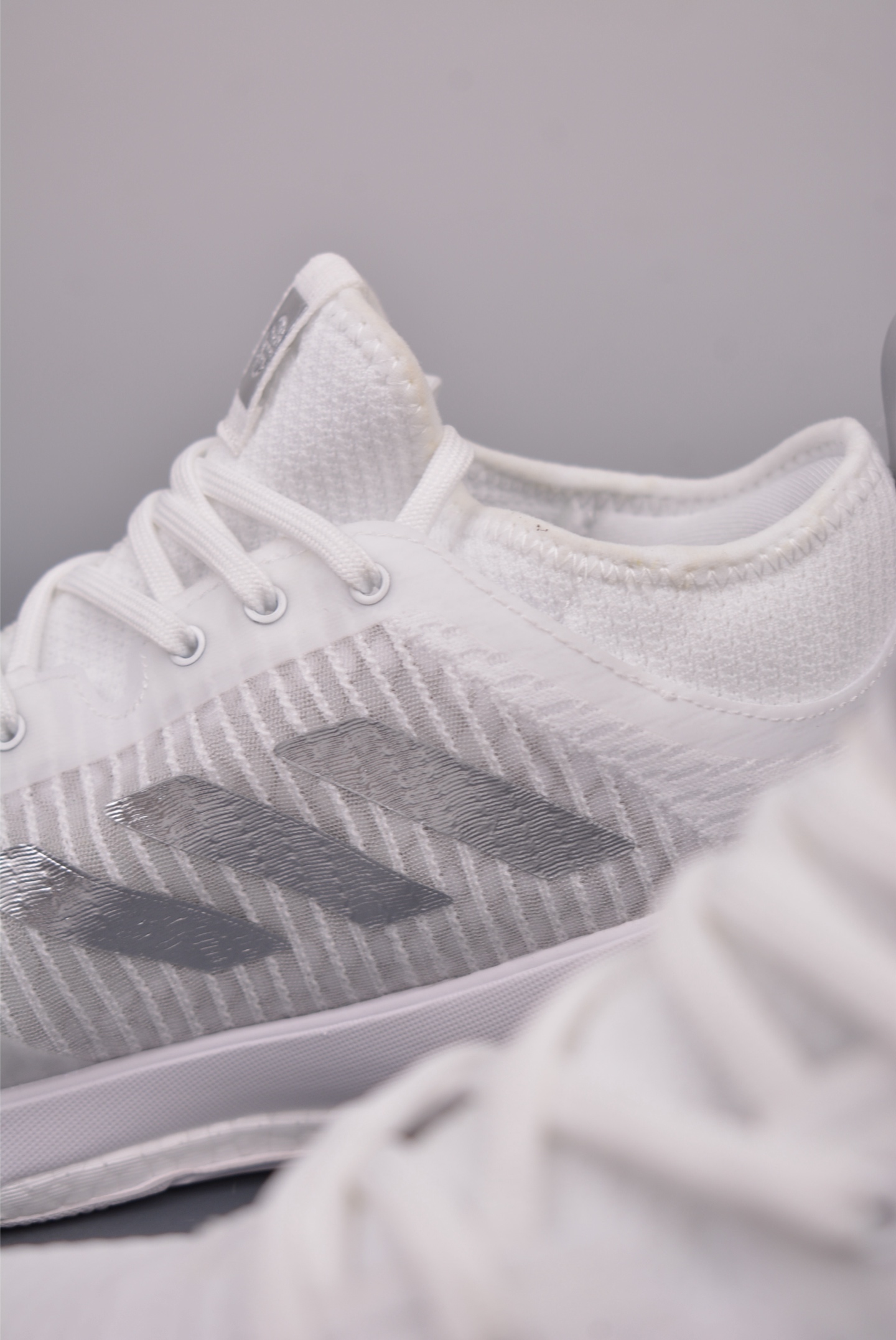 240  ADIDAS CRAZYFLIGHT MID 运动鞋 记忆回弹BOOST真爆大底 运动排球鞋  GY9278