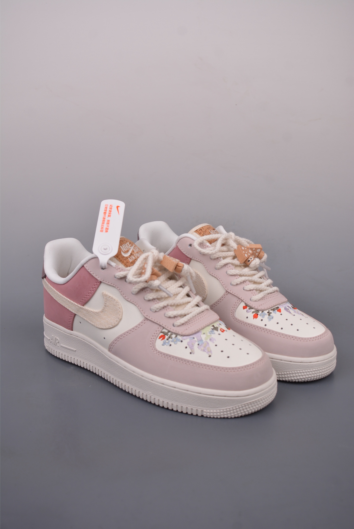160  Nike Air Force 1 Low 樱桃粉 IB8874-111