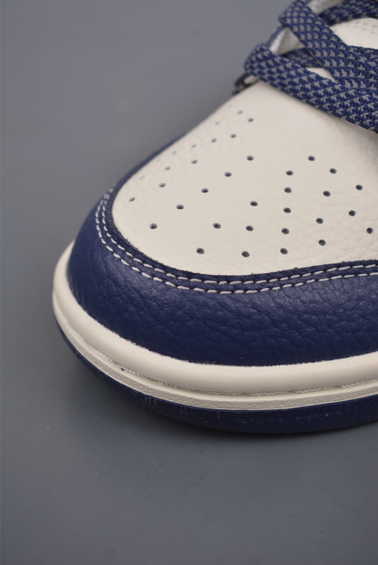 260  Nike SB Dunk Low LV联名 解构抽绳鞋带  CY5979-112