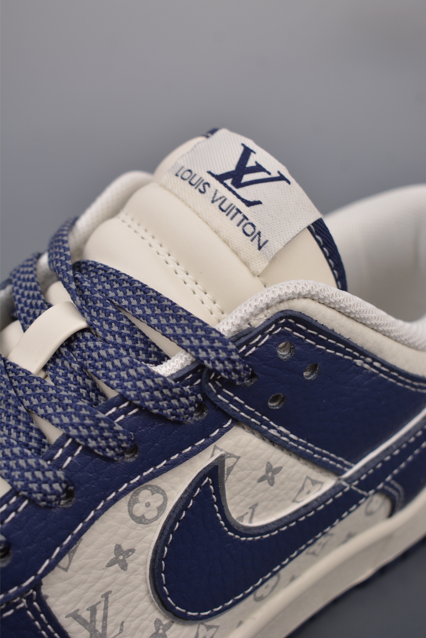 260  Nike SB Dunk Low LV联名 解构抽绳鞋带  CY5979-112