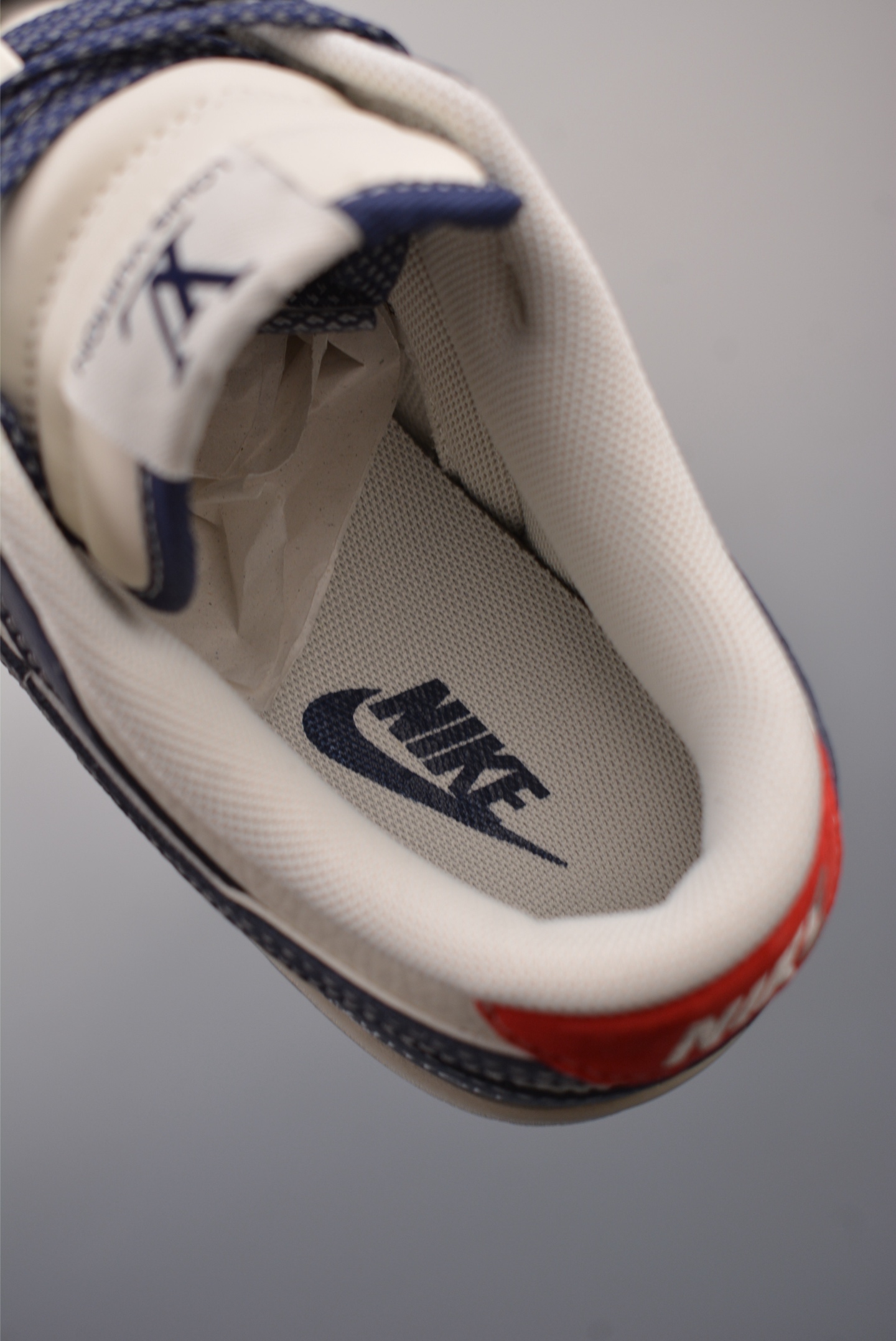 260  Nike SB Dunk Low LV联名 解构抽绳鞋带  CY5979-112