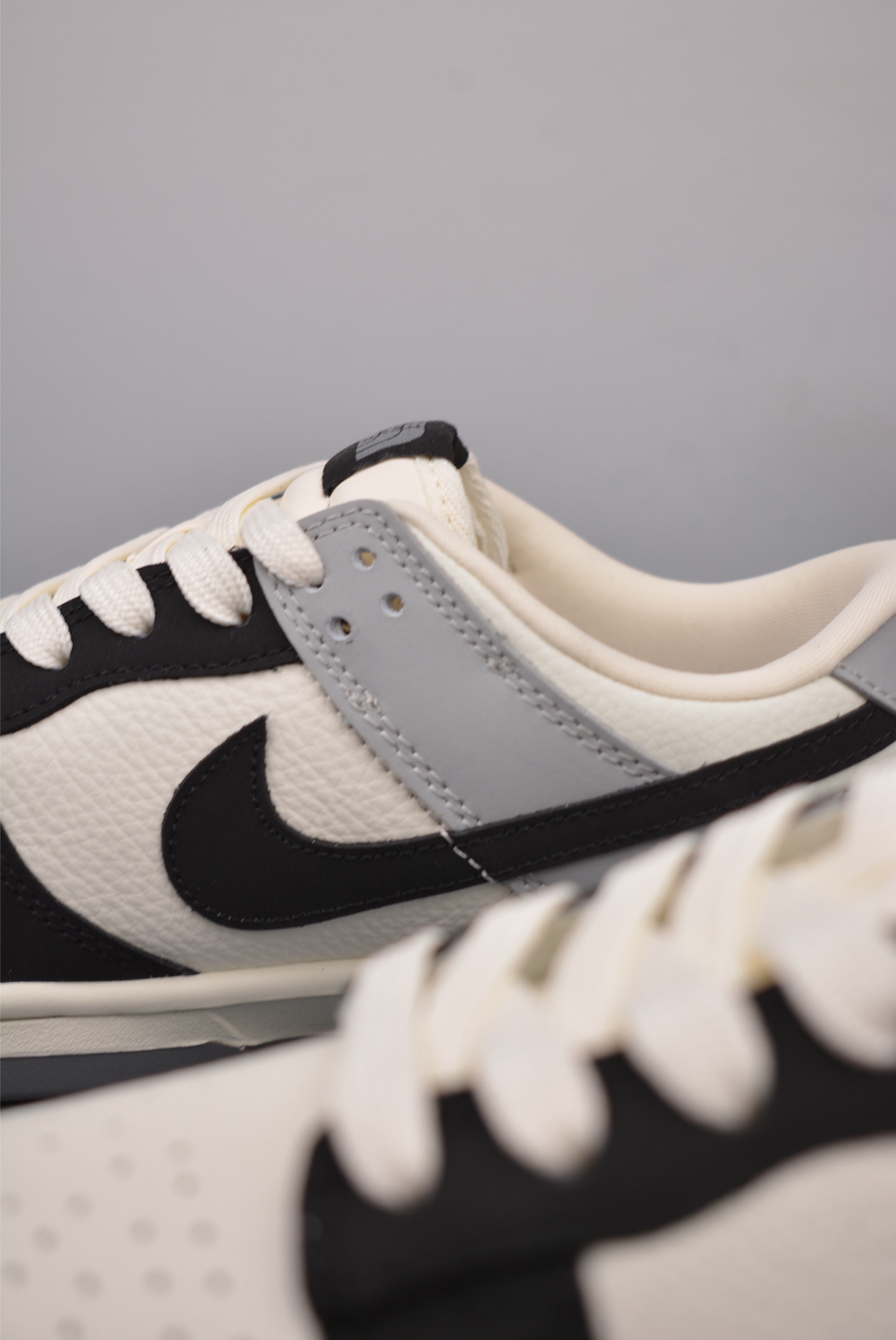 260  Nike SB Dunk Low 北面联名 解构抽绳鞋带  XY2026-155