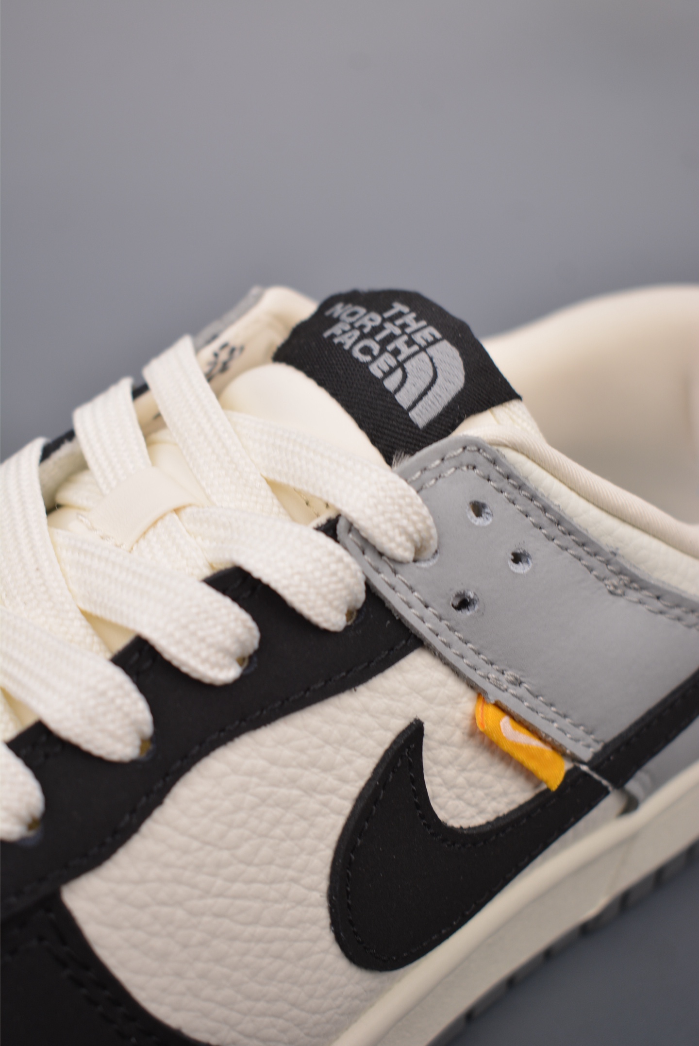 260  Nike SB Dunk Low 北面联名 解构抽绳鞋带  XY2026-155