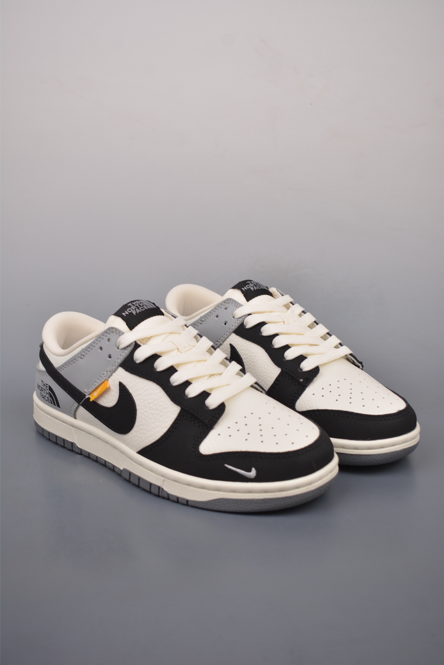 260  Nike SB Dunk Low 北面联名 解构抽绳鞋带  XY2026-155
