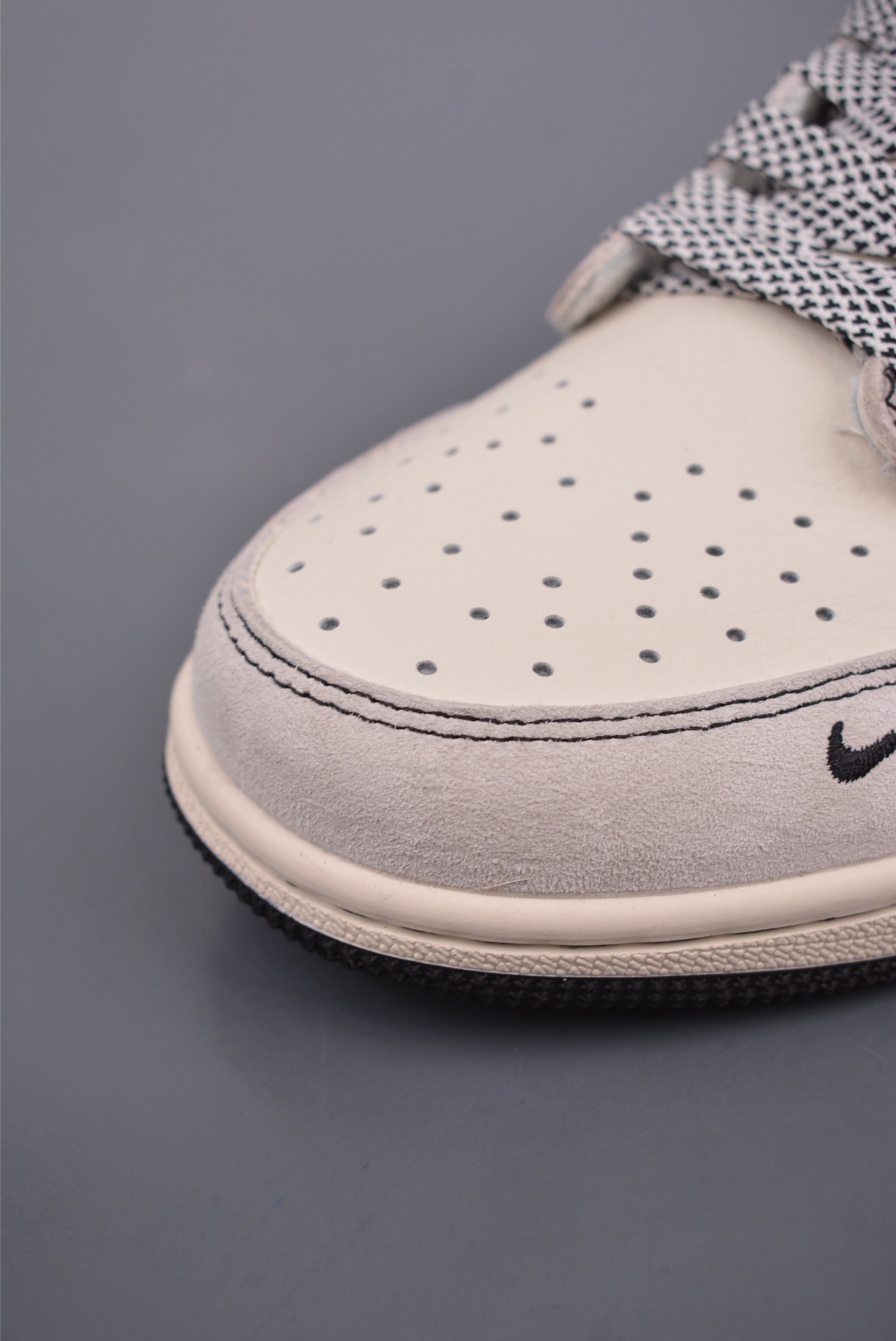 280  Fragment x Travis Scott x 斯图西 Air Jordan 1 Low 三方联名倒钩  XY5066-301