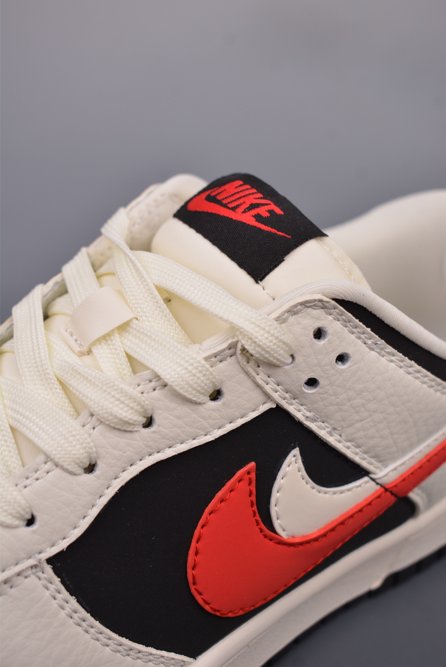 300  Nike SB Dunk Low Supreme联名 解构抽绳鞋带  CS1688-102