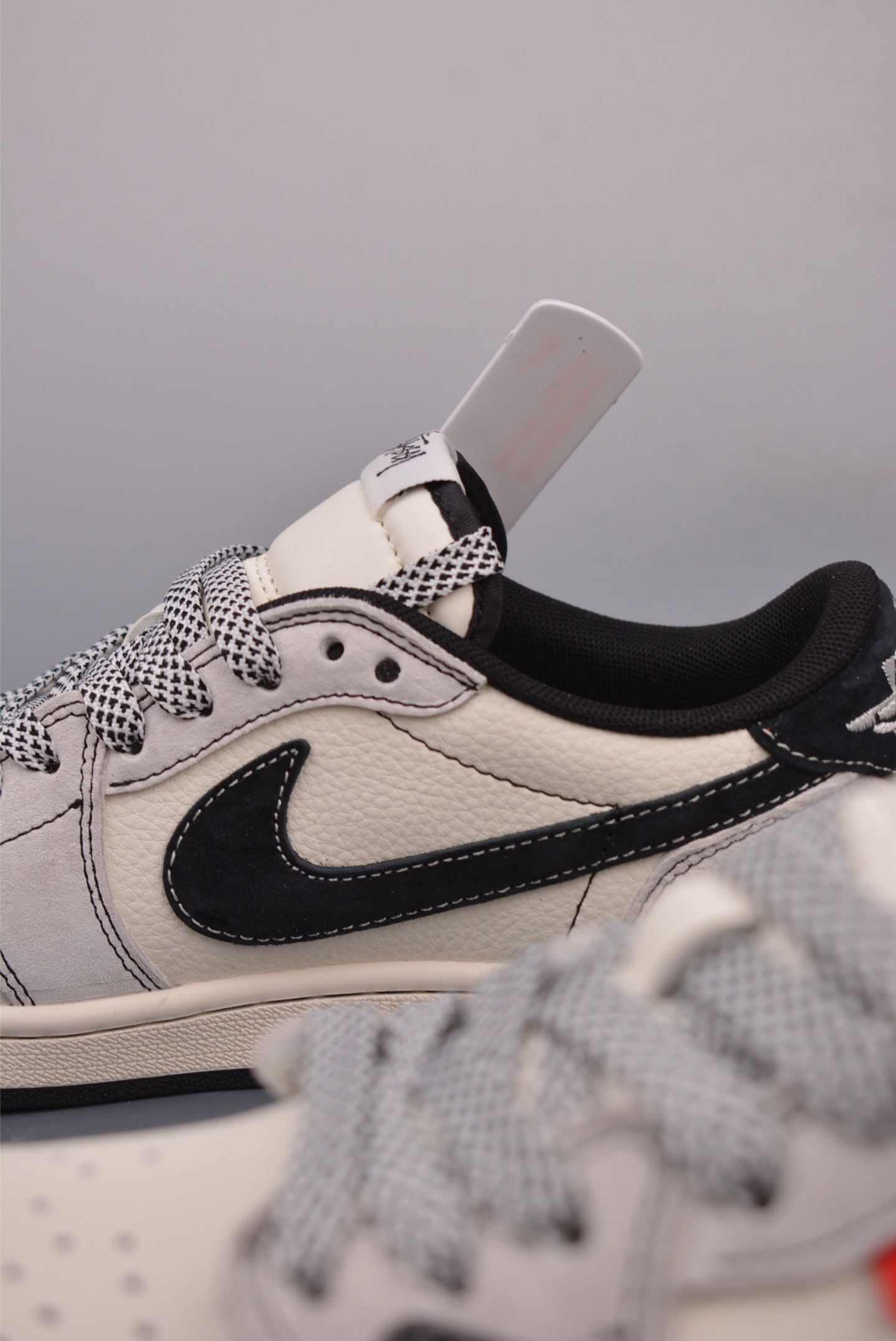 280  Fragment x Travis Scott x 斯图西 Air Jordan 1 Low 三方联名倒钩  XY5066-301