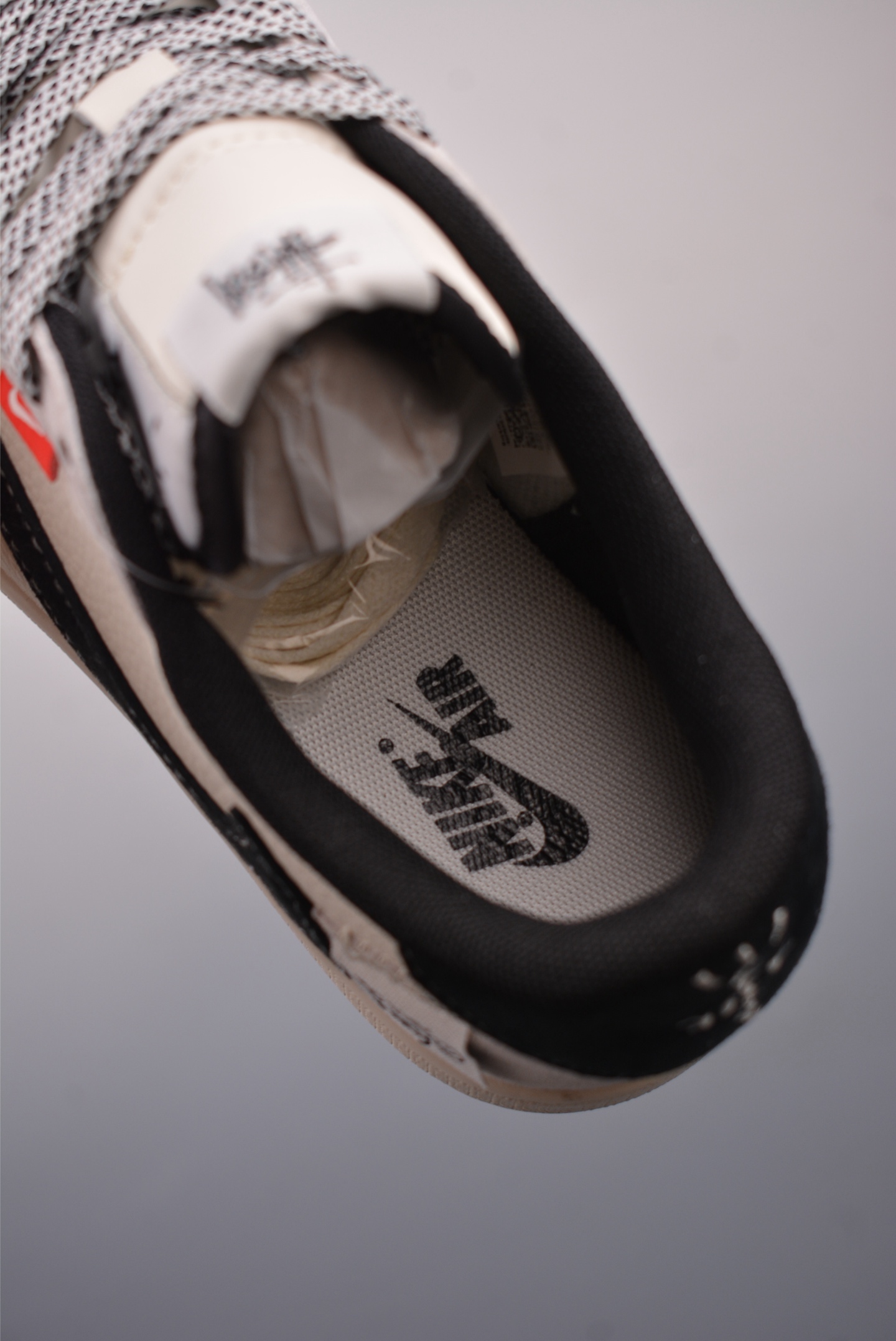 280  Fragment x Travis Scott x 斯图西 Air Jordan 1 Low 三方联名倒钩  XY5066-301