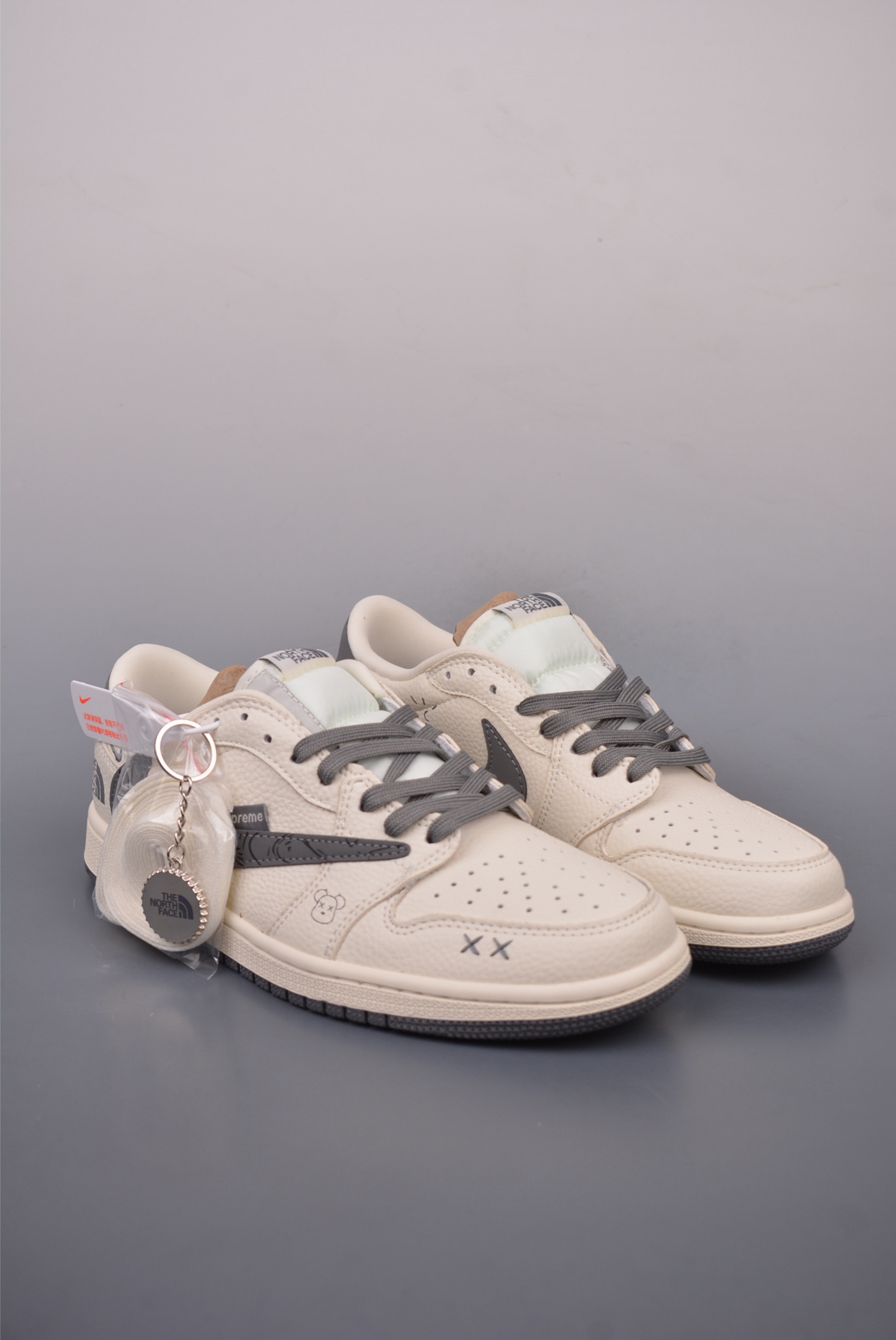 280  Fragment x Travis Scott x 北面 Air Jordan 1 Low 三方联名倒钩   XS2024-013