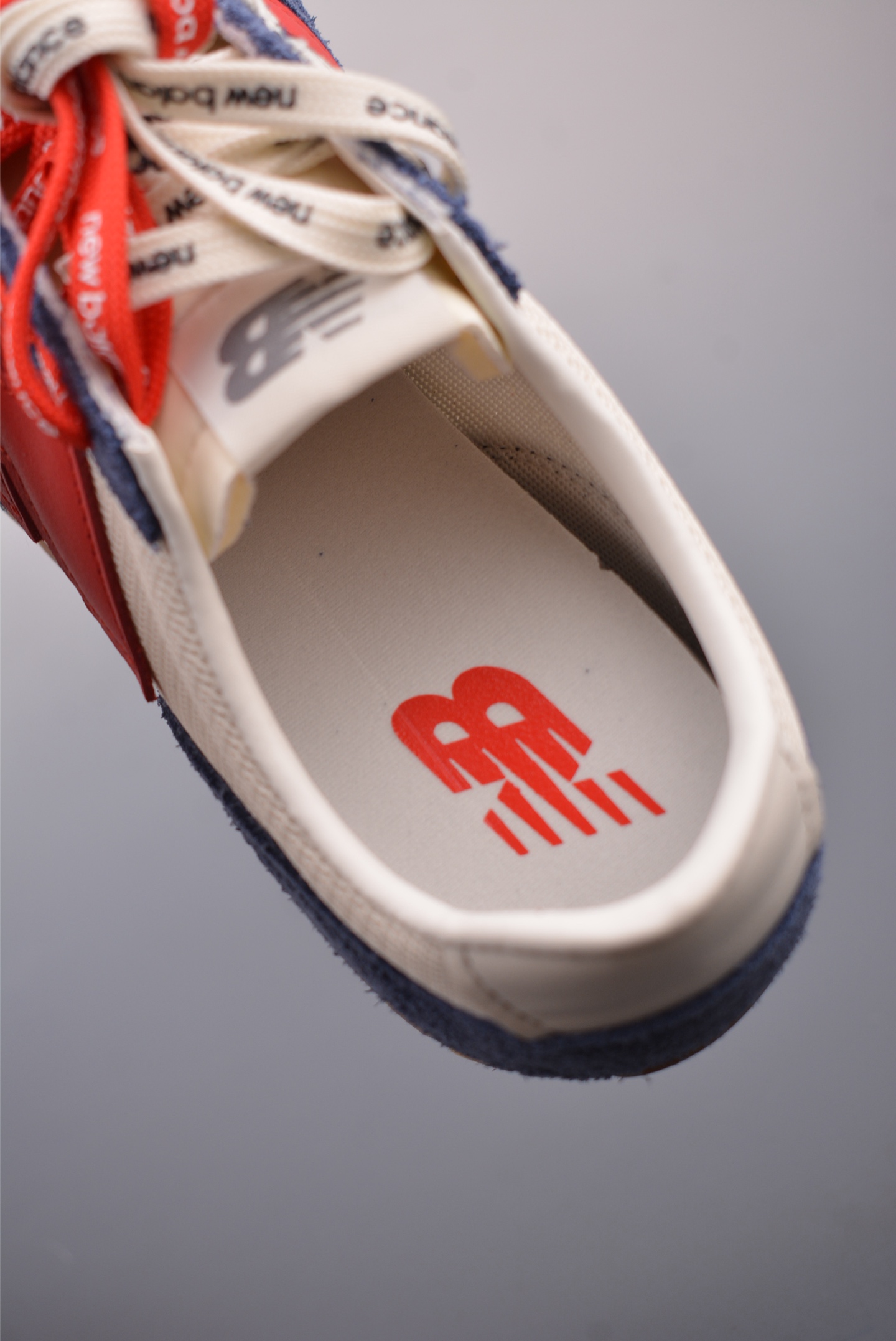 200  New Balance NB471 充正品质 经典复古时髦 休闲跑步鞋  U471AK