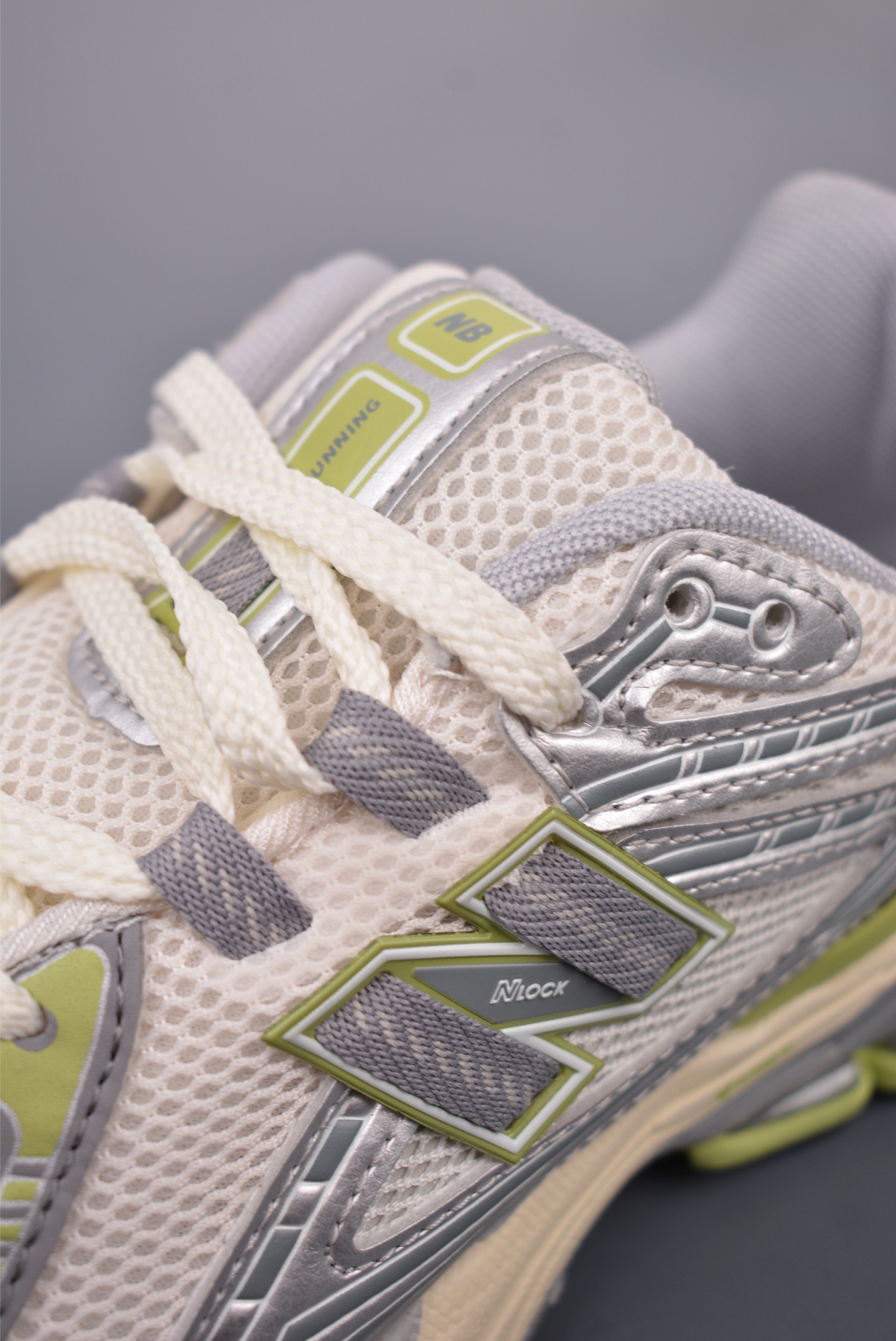 200  New Balance M1906系列 复古单品宝藏老爹鞋款 M1906REM
