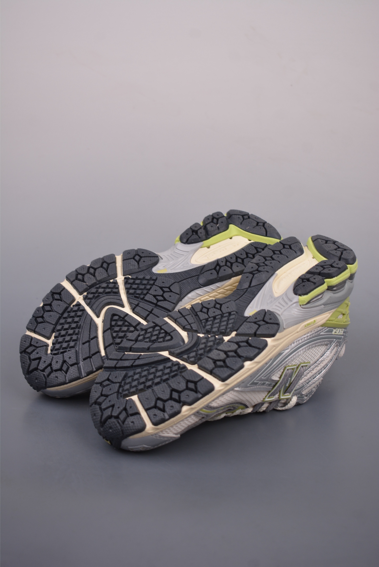 200  New Balance M1906系列 复古单品宝藏老爹鞋款 M1906REM