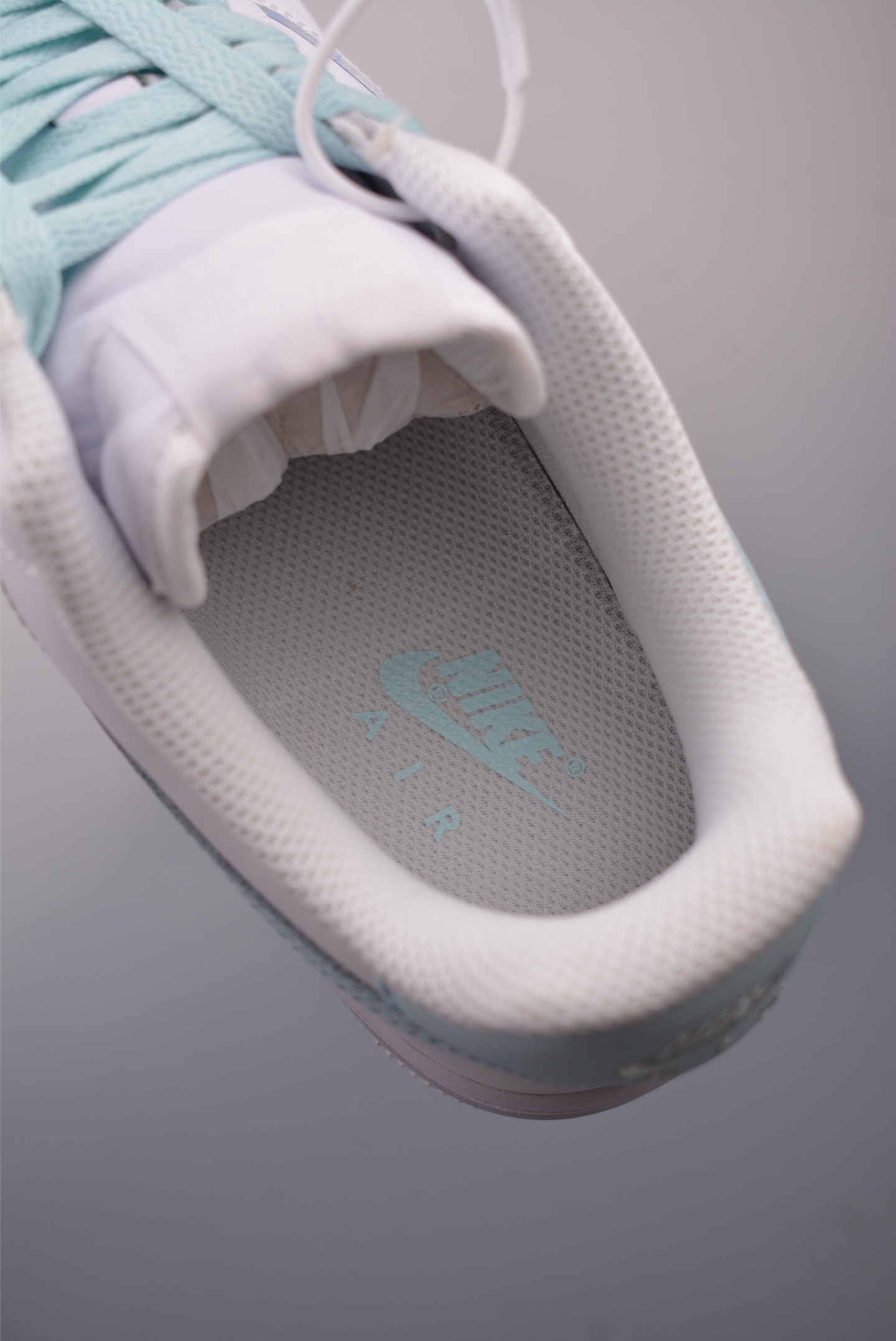 Nike Air Force 1 Low 白蓝喷绘 CW2288-111