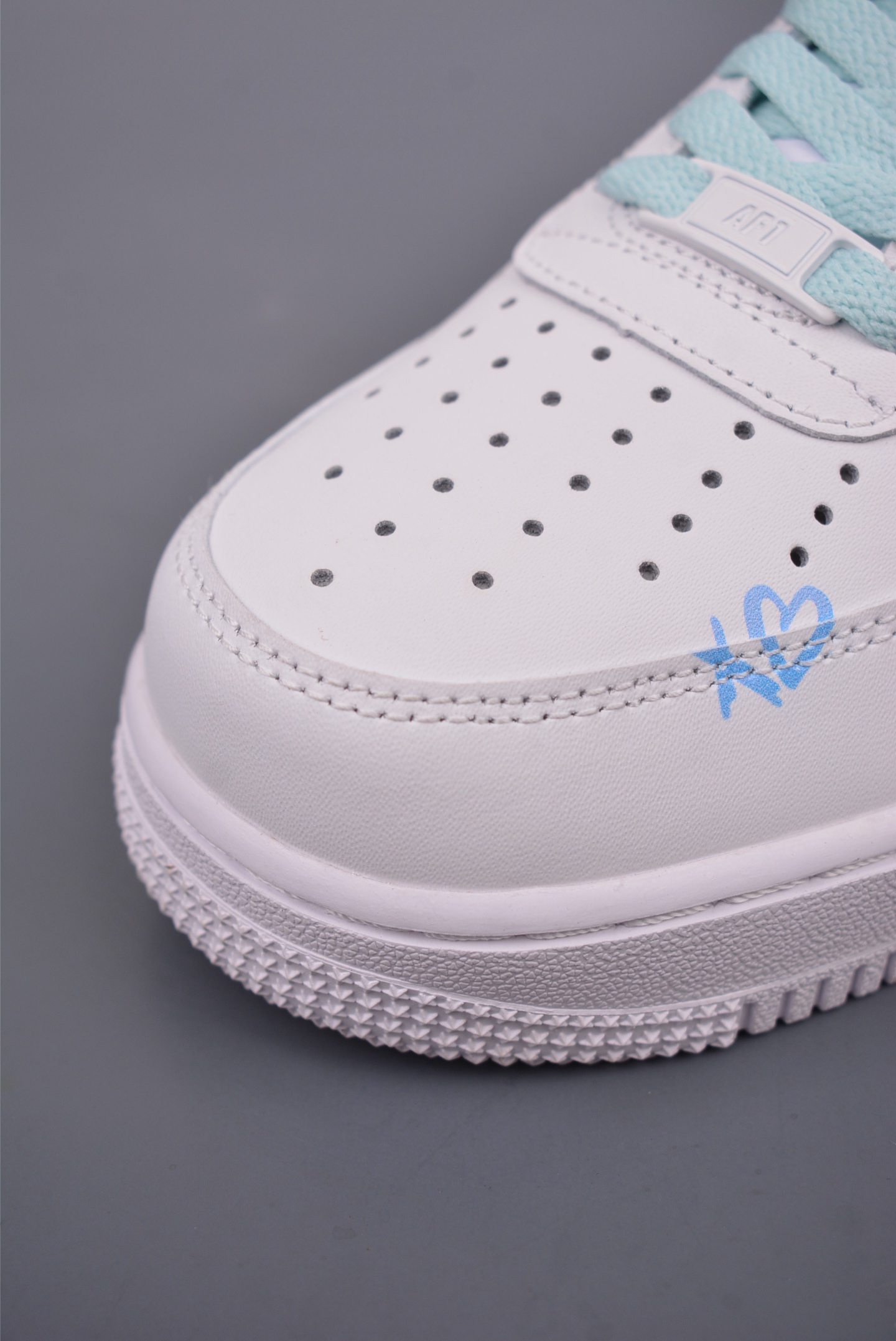 Nike Air Force 1 Low 白蓝喷绘 CW2288-111