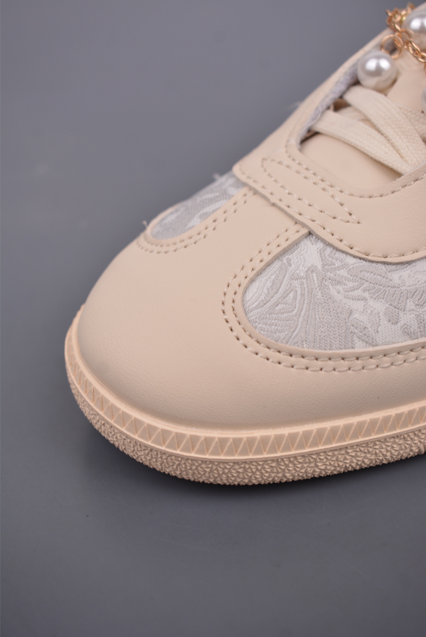 180  Adidas Samba OG  复古桑巴板鞋   JQ2616