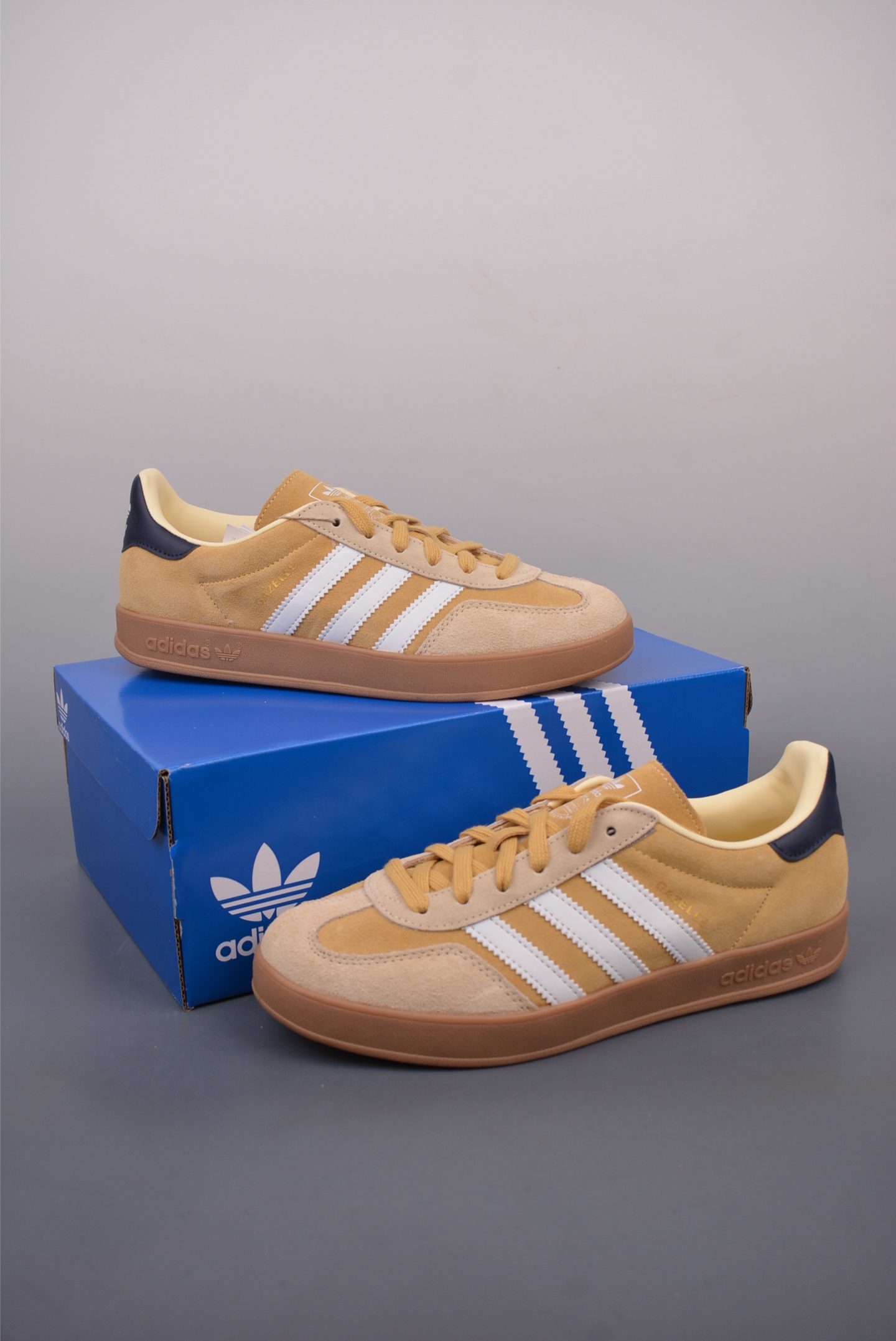 160  adidas Originals Gazelle INdoor  三叶草休闲防滑耐磨低帮板鞋    JI3523