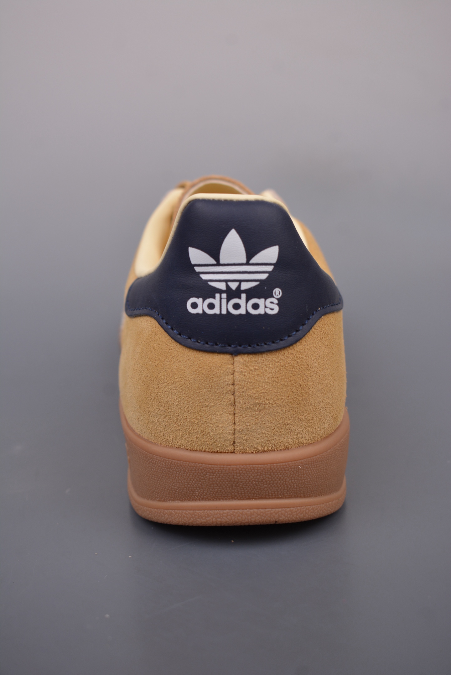 160  adidas Originals Gazelle INdoor  三叶草休闲防滑耐磨低帮板鞋    JI3523