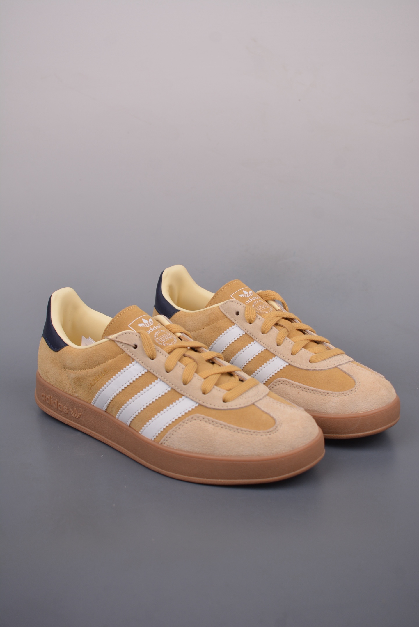 160  adidas Originals Gazelle INdoor  三叶草休闲防滑耐磨低帮板鞋    JI3523