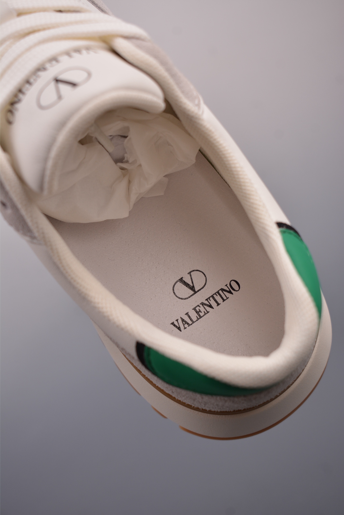 420   Valentino 华伦天奴 Rockstud untitled  厚底休闲小白鞋   RY2S0830BLUBL626H