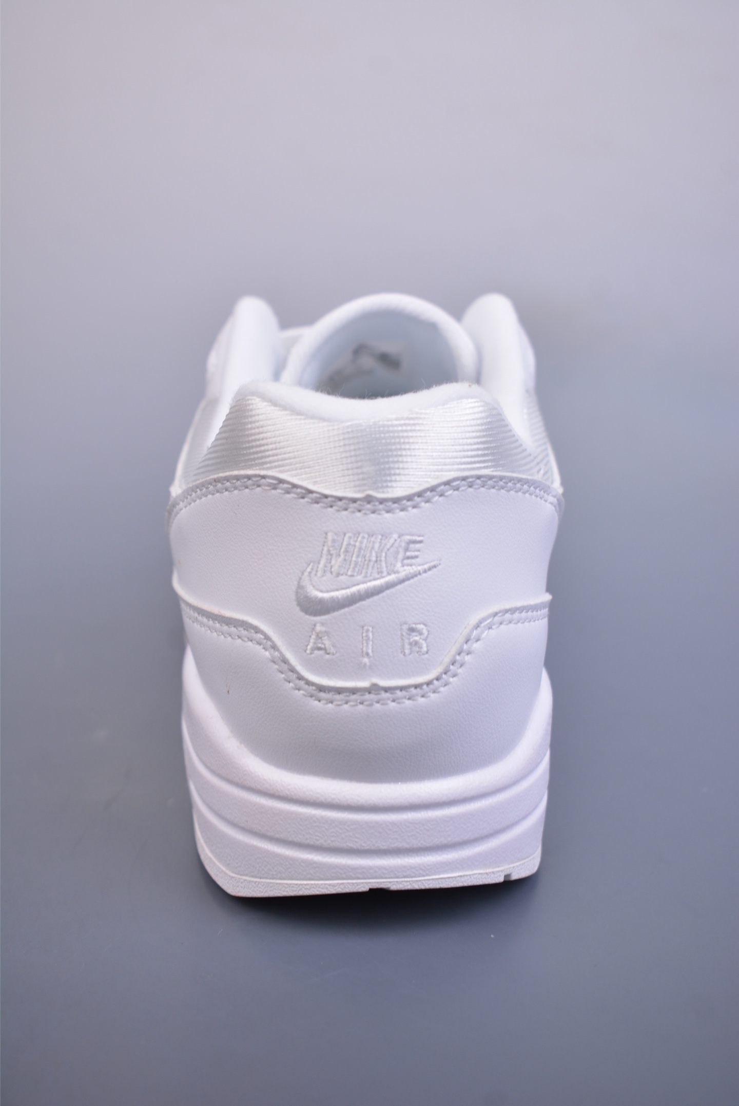 220  Nike Air Max 1 复刻拼接 纯原版本 复古休闲跑步鞋  454746-107
