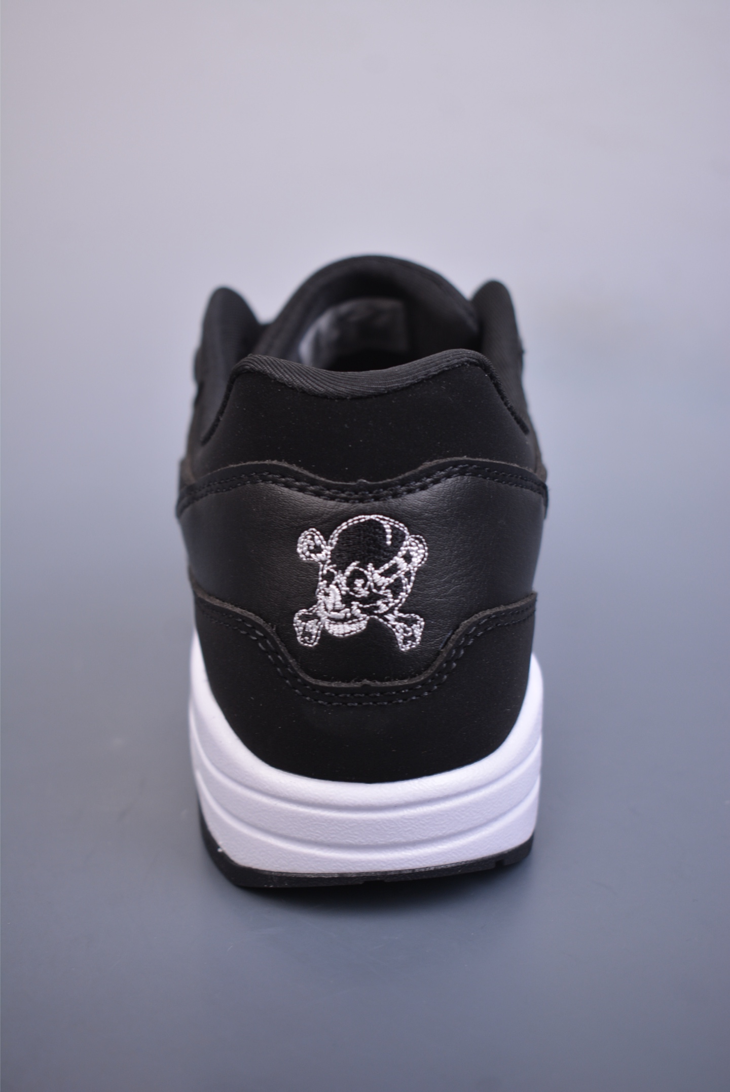220  Nike Air Max 1 复刻拼接 纯原版本 复古休闲跑步鞋  875844-081