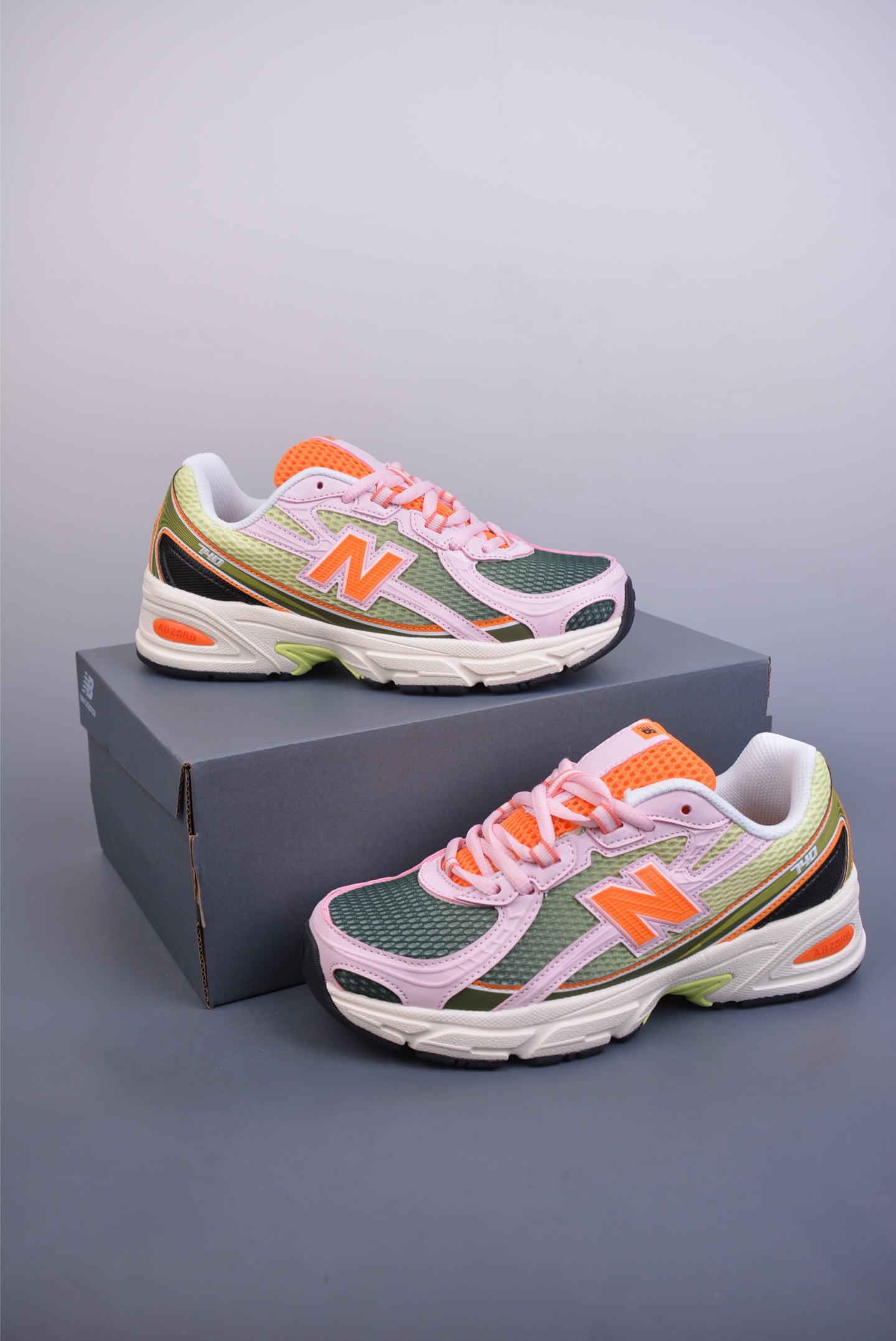 180  New Balance 740系列  复古老爹风休闲运动慢跑鞋   U740GP2
